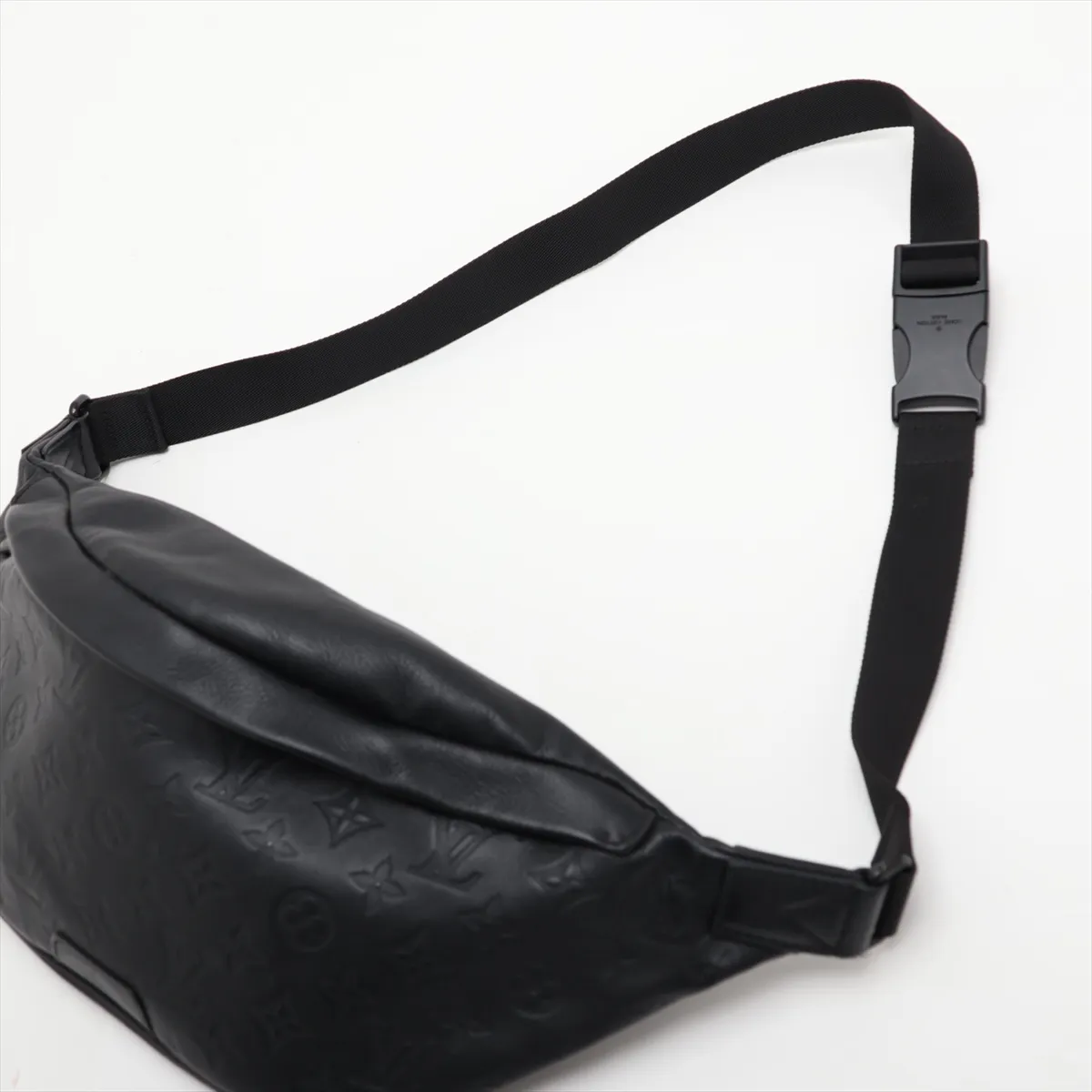 Monogram Shadow Discovery Bum Bag M44388 MI4189 Black — view 5