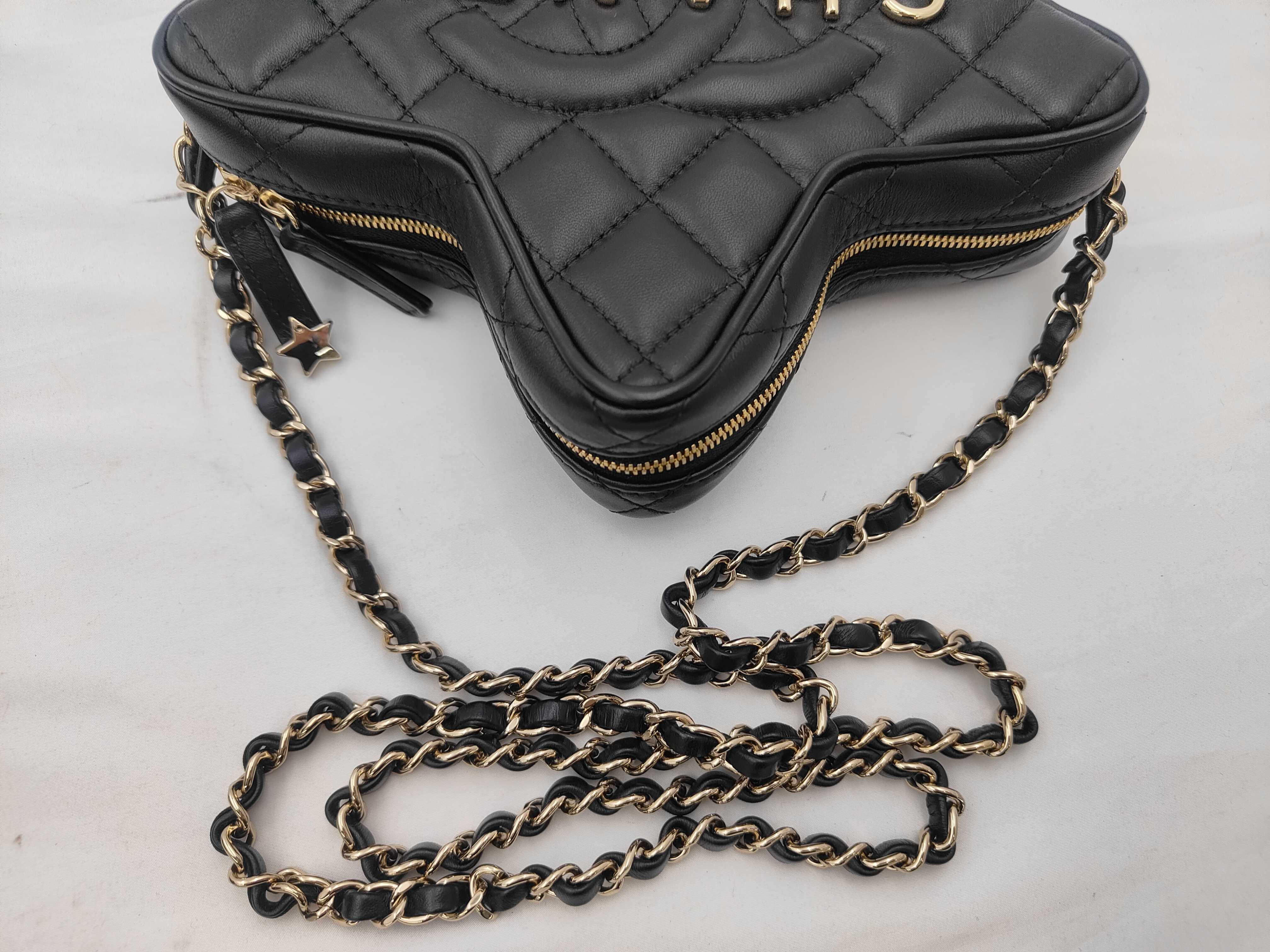 Star Logo Chain Shoulder Bag (Random Serial Number) — view 3