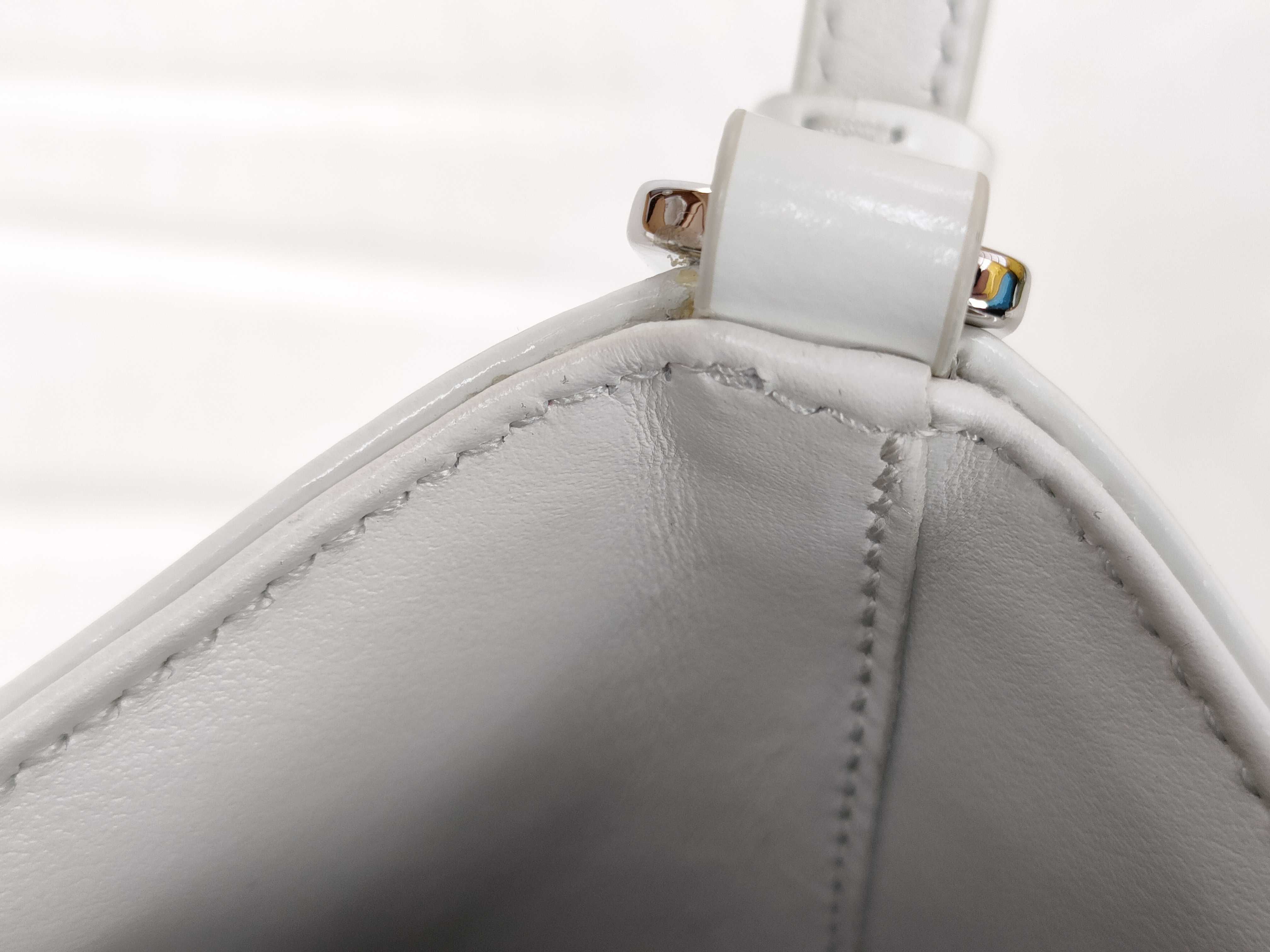KR- Cleo Leather Shoulder bag White 1BC499 Shoulder bag — view 8