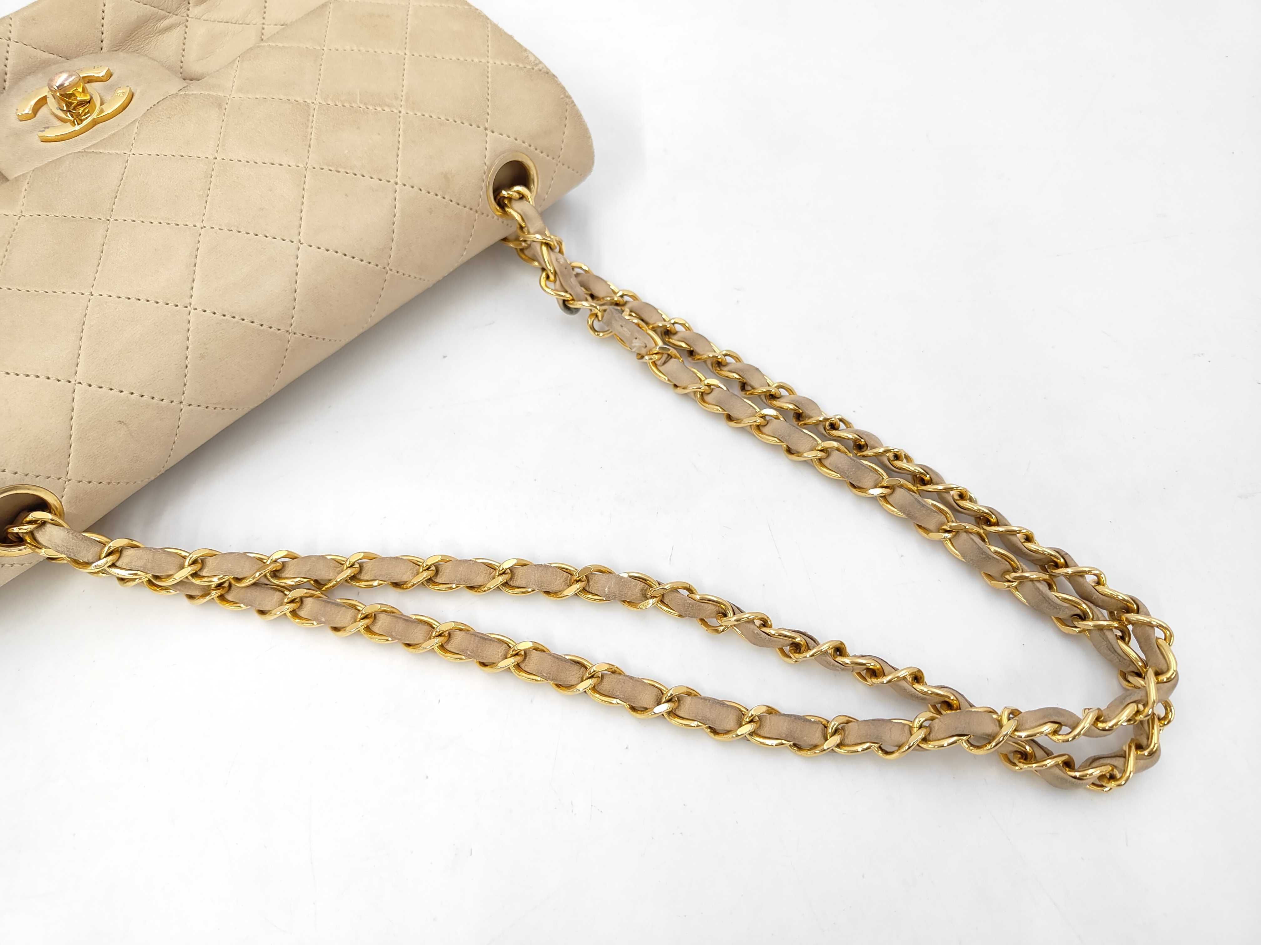 Matelassé 23 Double Flap Double Chain Shoulder Bag (2010543) — view 5