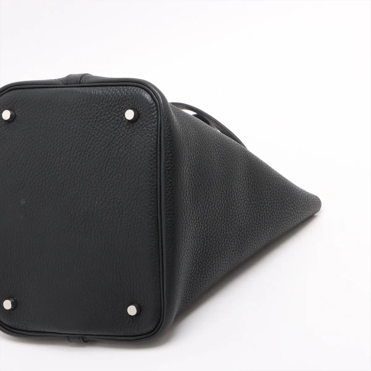 Picotin 22 MM Taurillon Clemence Black Silver Hardware J: 2006 — view 3