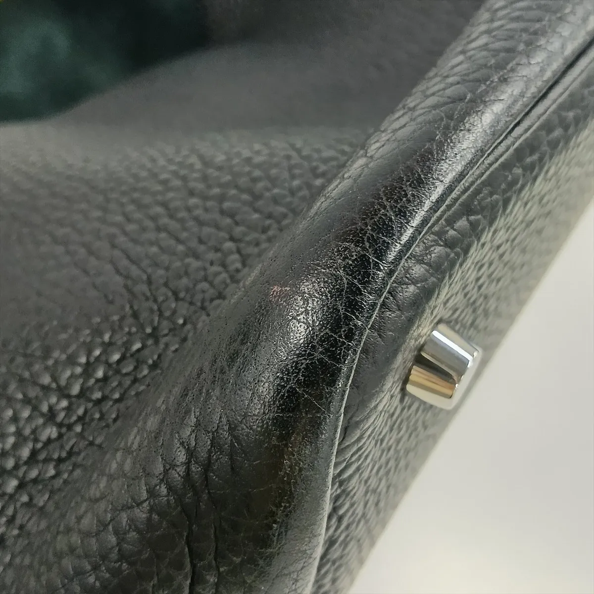 Picotin 22 MM Taurillon Clemence Black Silver Hardware J: 2006 — view 10