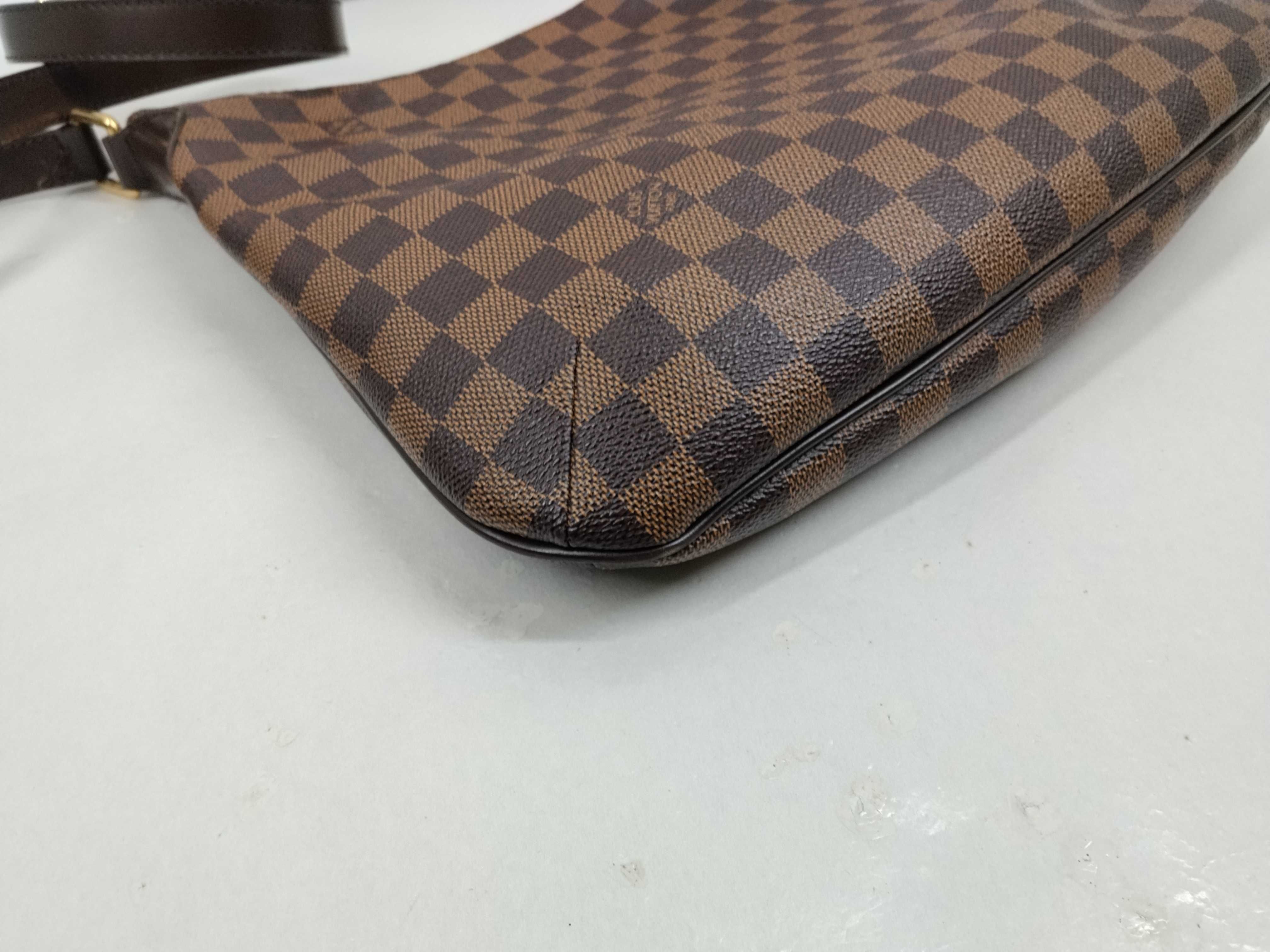 Damier N42251 Bloomsbury PM Shoulder Bag — view 4