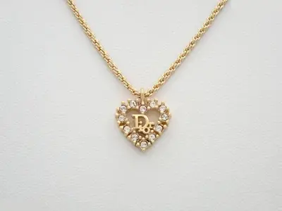 Other lines: Precious metals, necklaces, pendants
