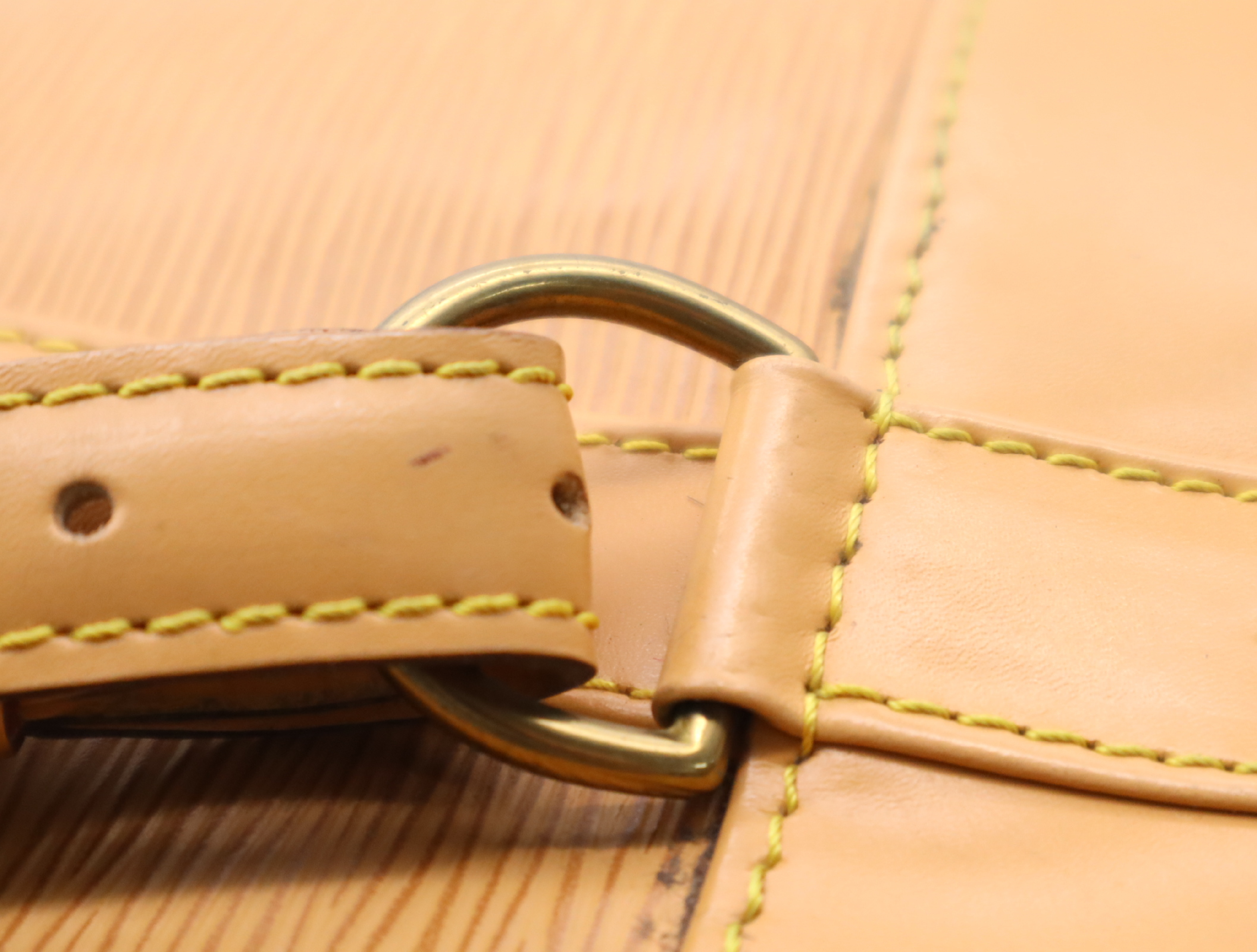 M43088 Epi Randonnée GM Zipangu Gold Shoulder Bag — view 8