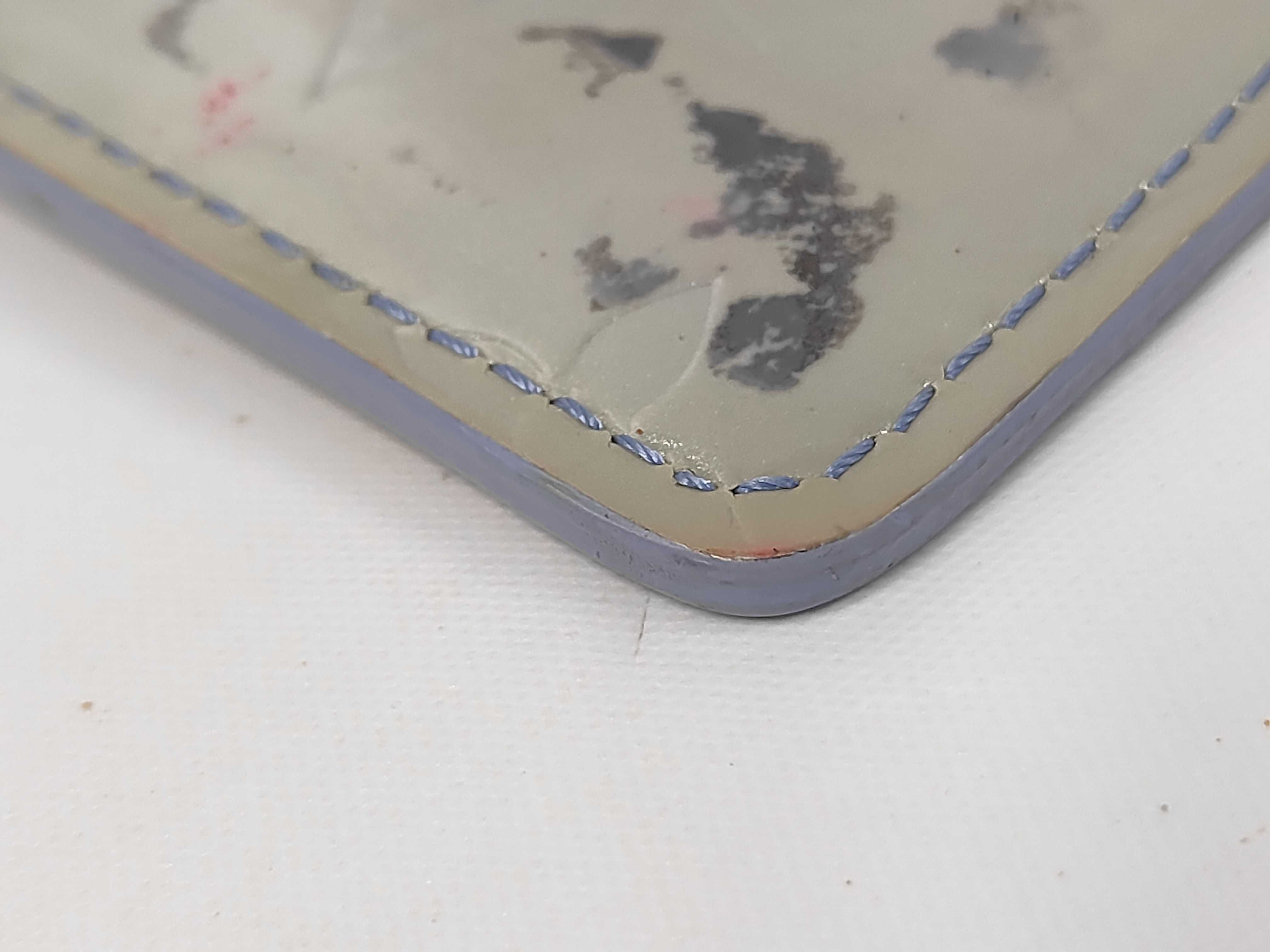 Vernis Coin Case — view 3