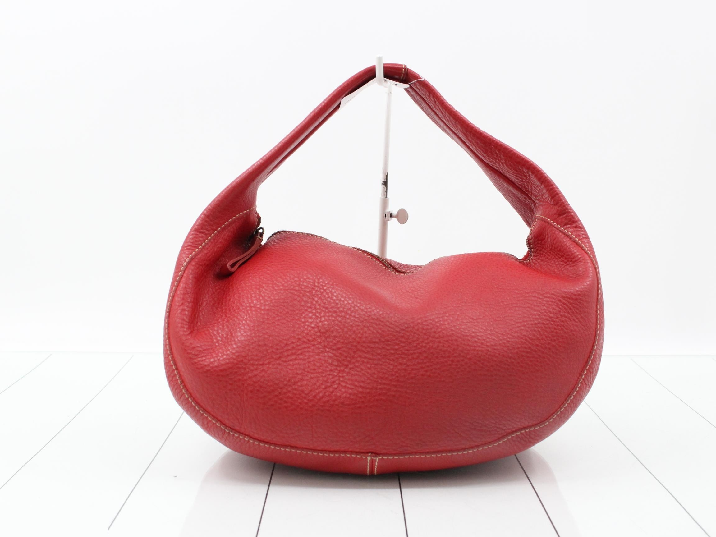 Half-moon one-shoulder bag