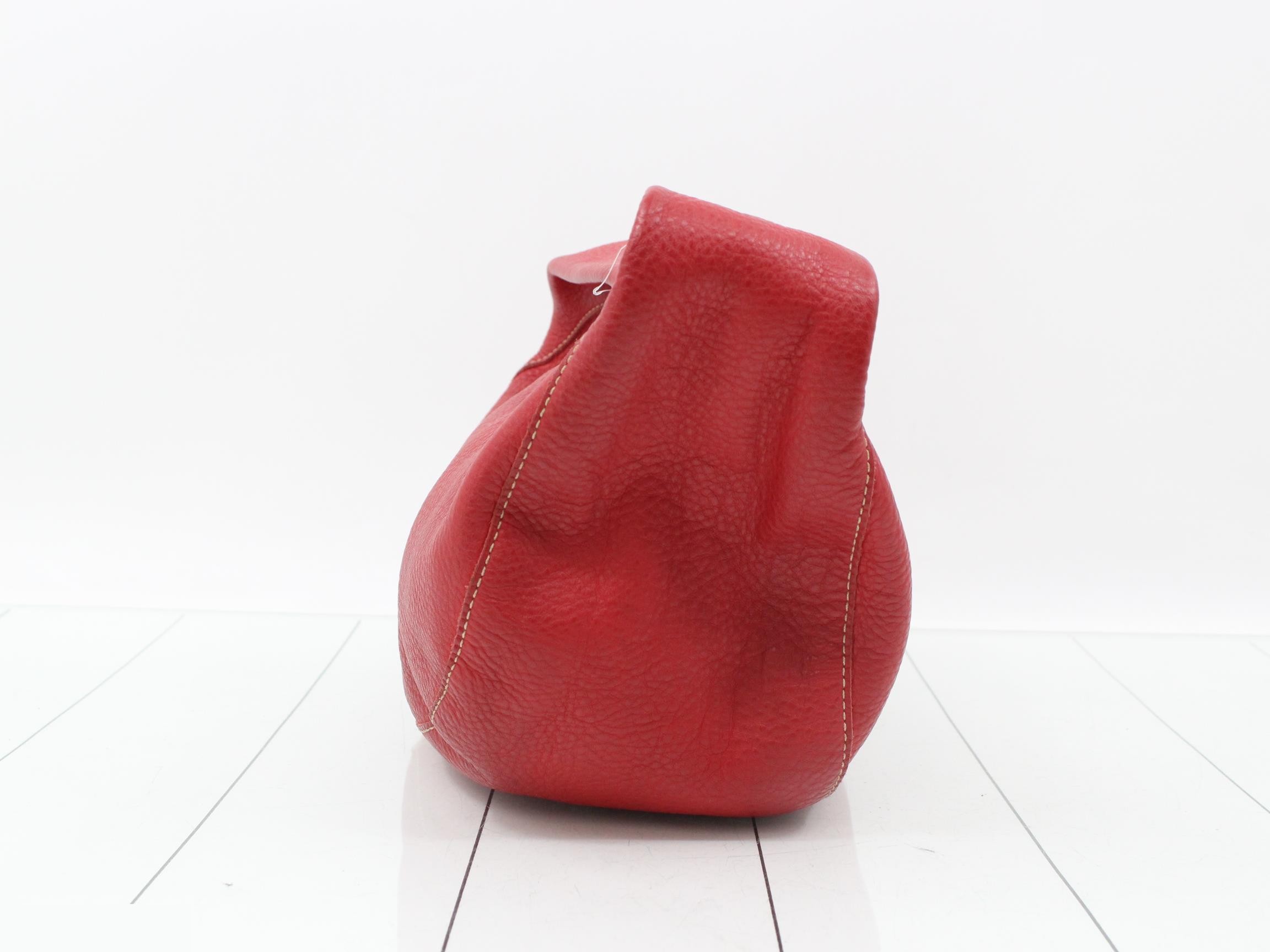 Half-moon one-shoulder bag — view 3