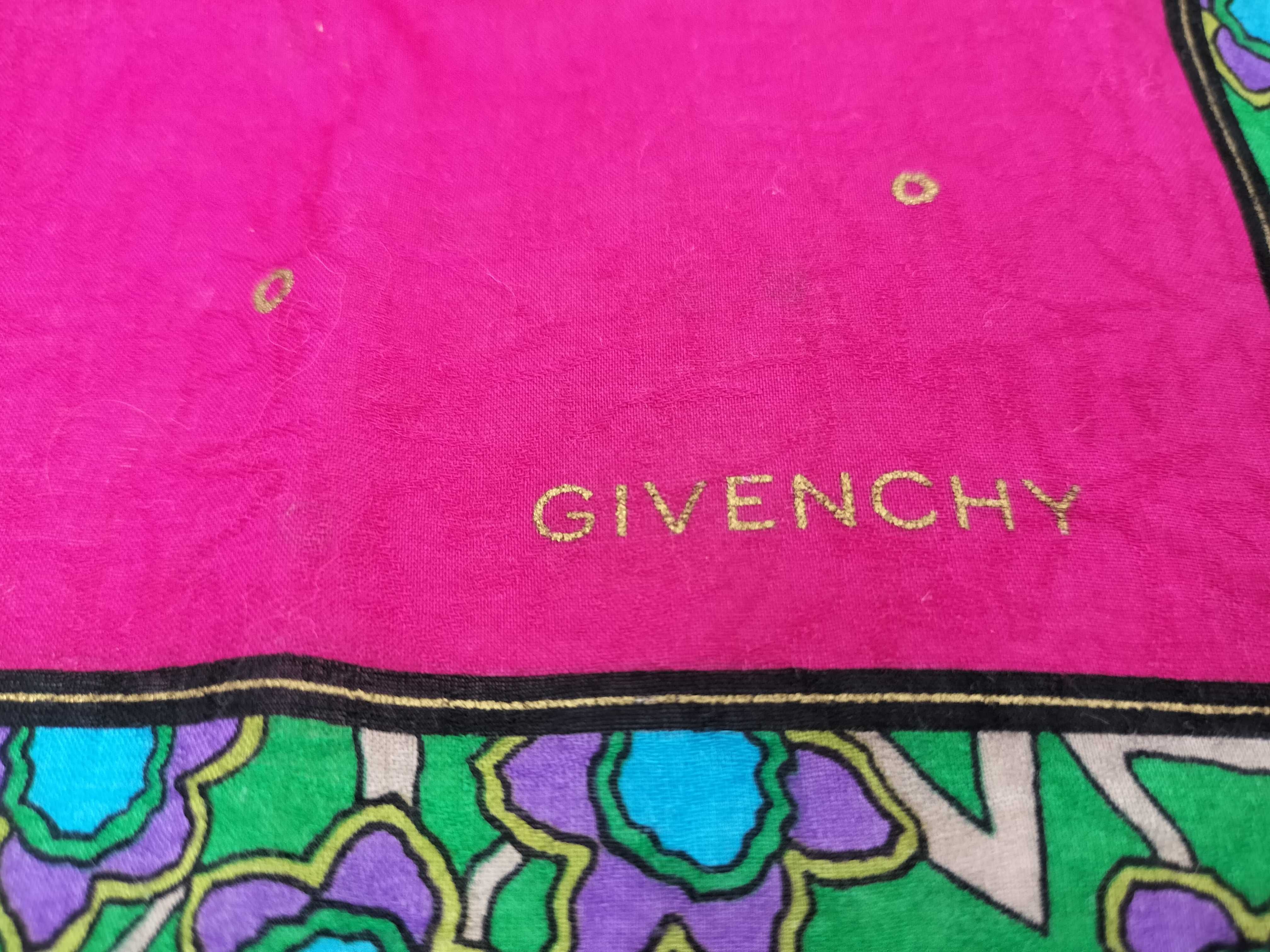 scarves and other accessories — view 3