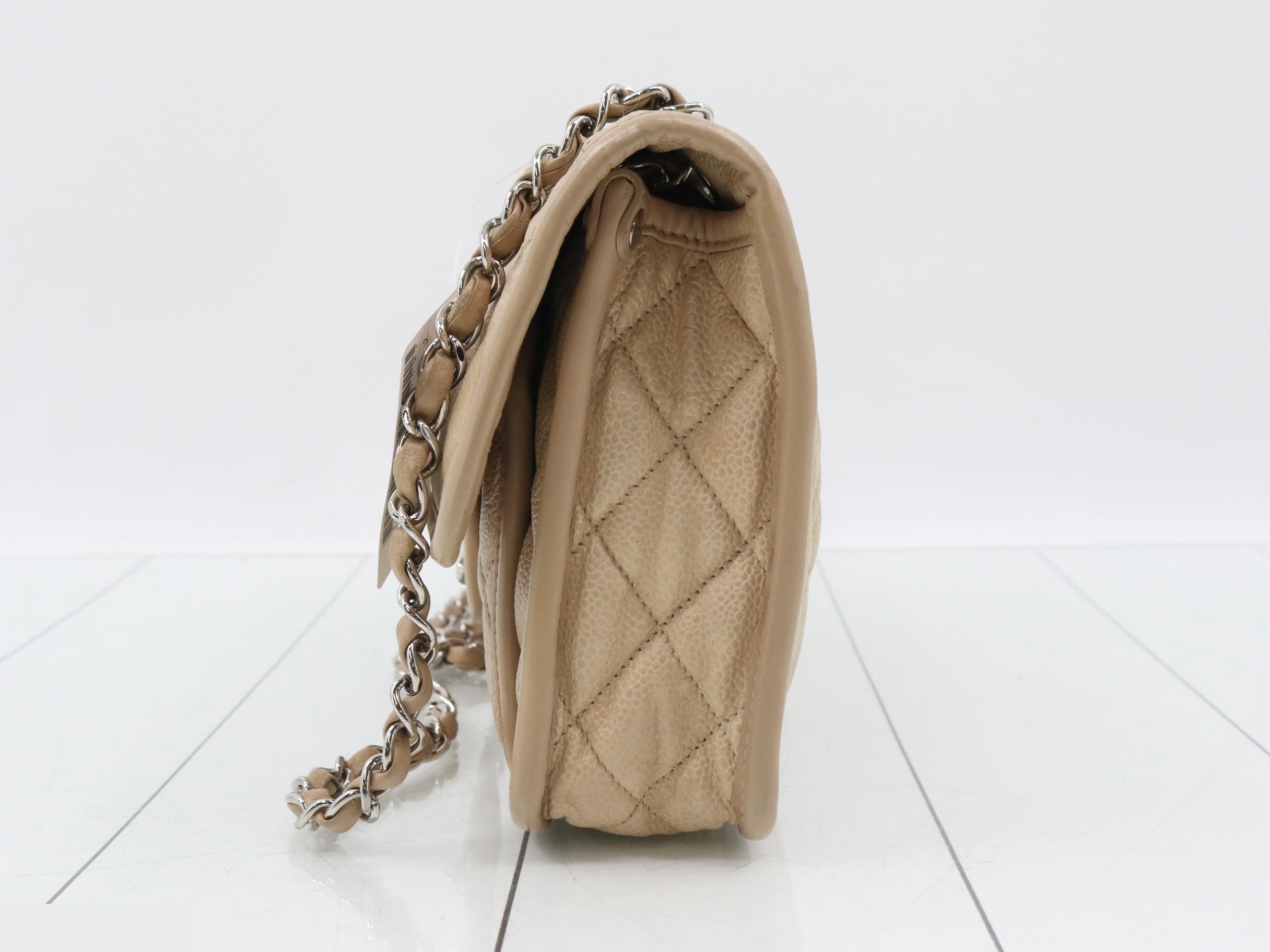 Matelassé (bag) - Shoulder bag — view 3