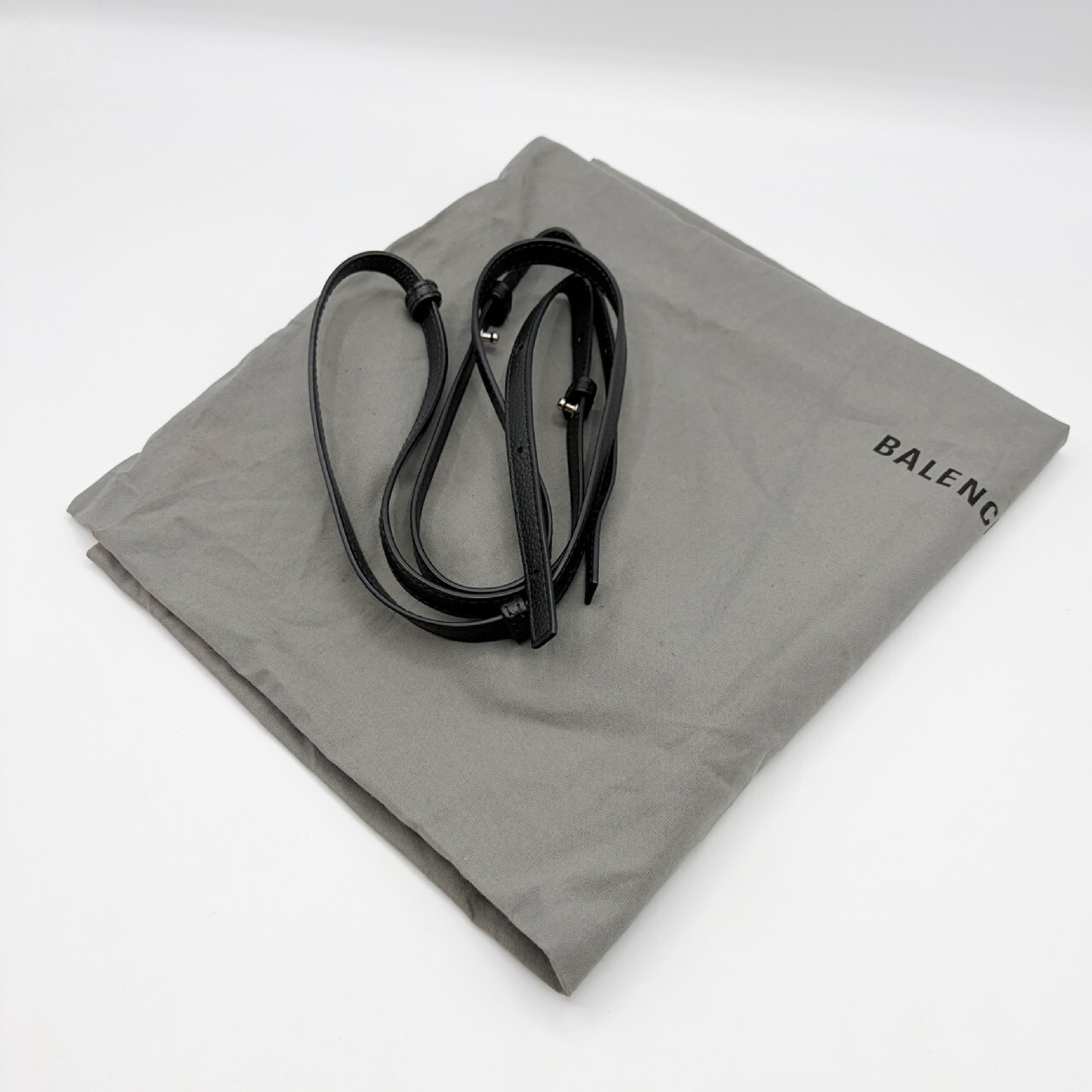 Hardware Small Tote Leather 2-way Black Tote Bag — view 12
