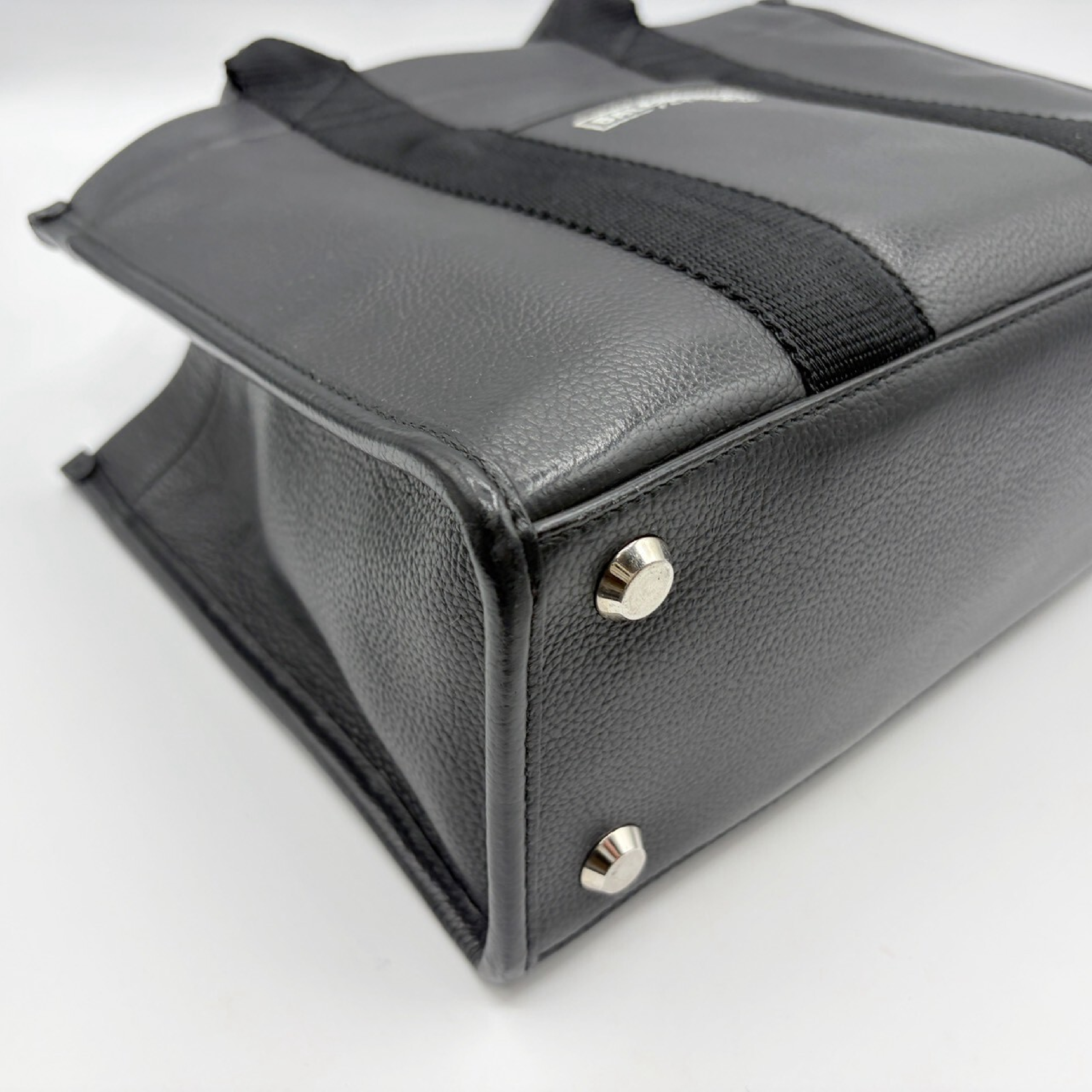 Hardware Small Tote Leather 2-way Black Tote Bag — view 5
