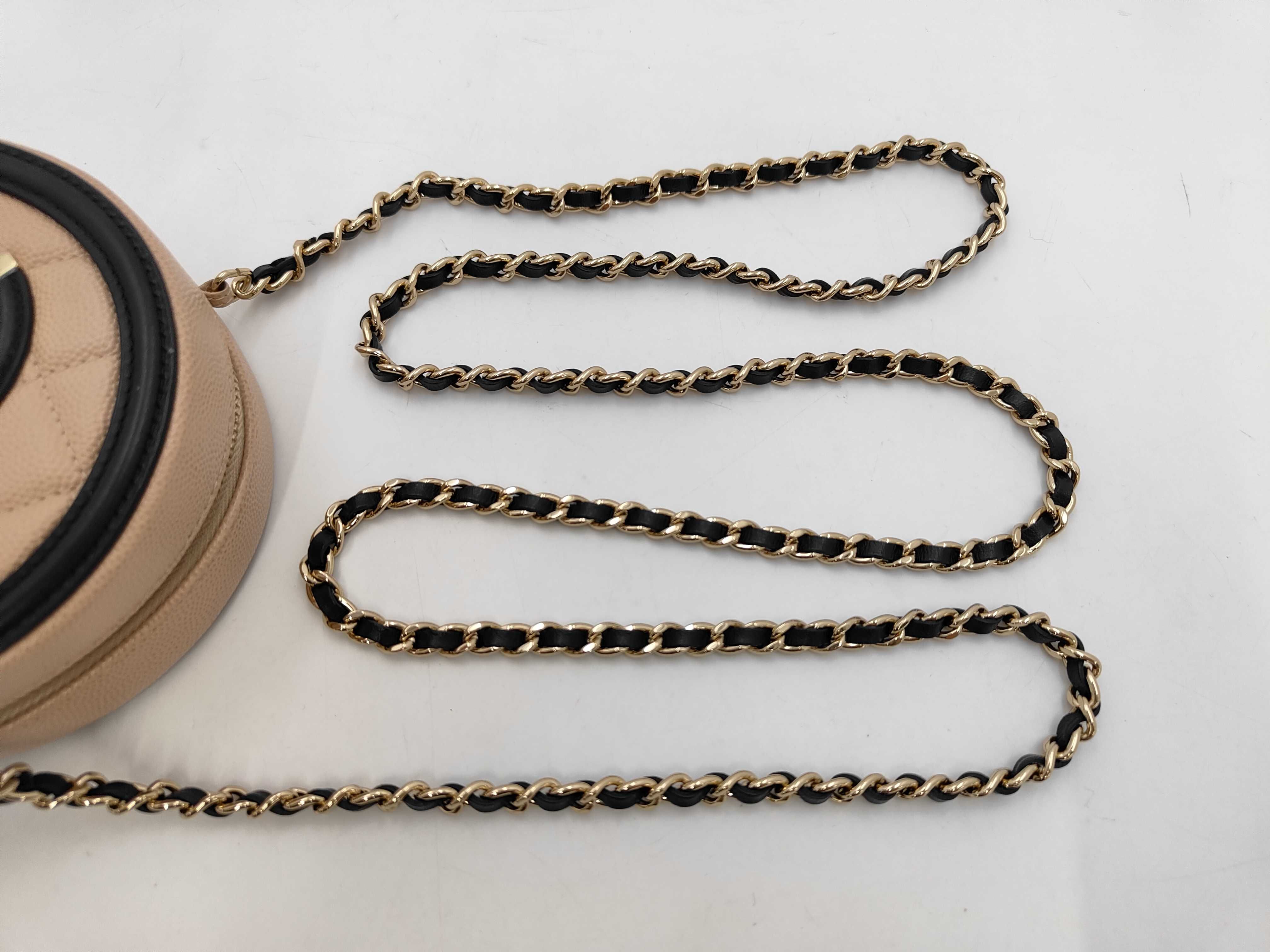 CC Figry Caviar Skin Round Chain Shoulder Bag — view 5
