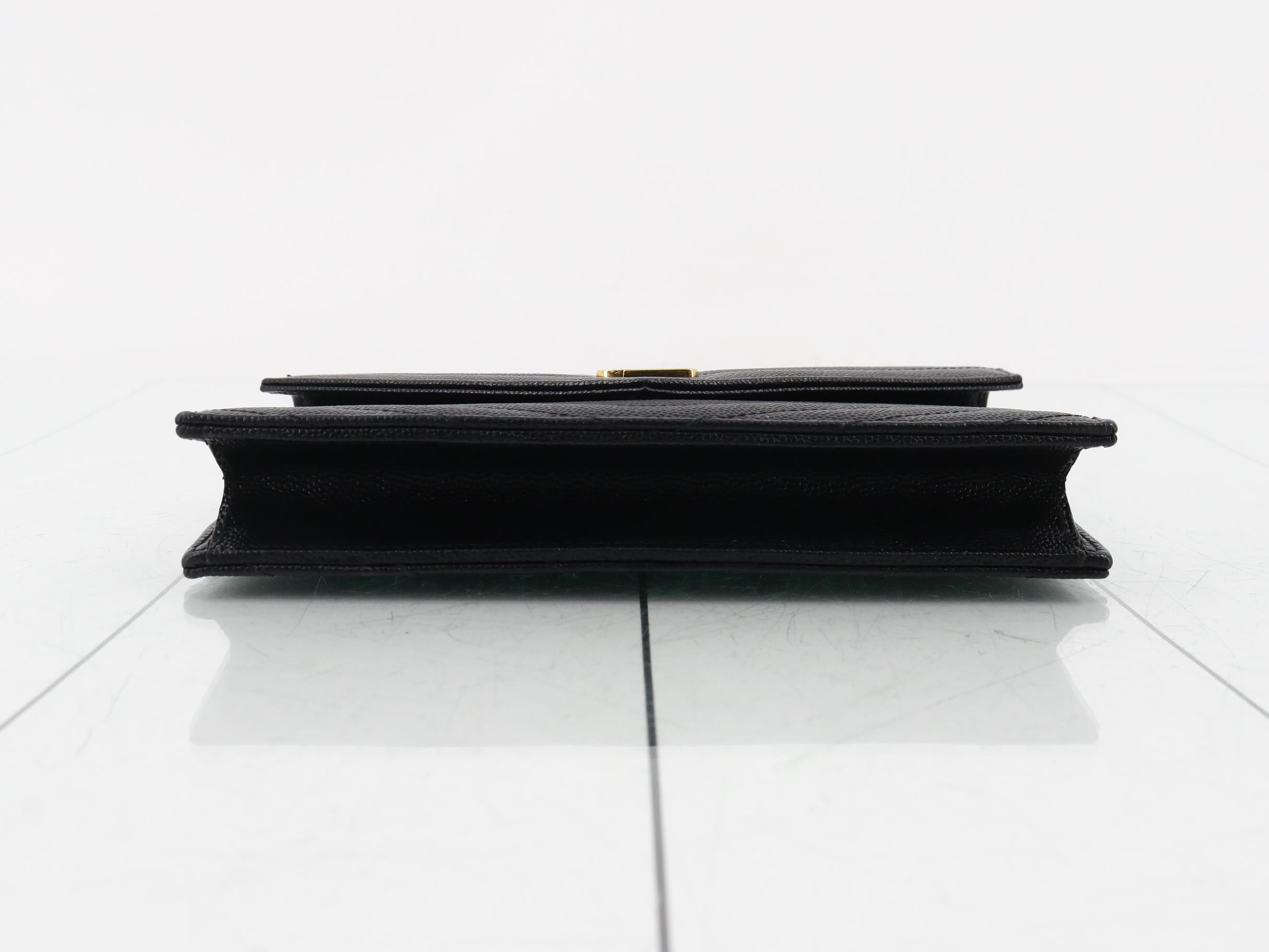 Cassandra Chain Wallet Shoulder Bag — view 3