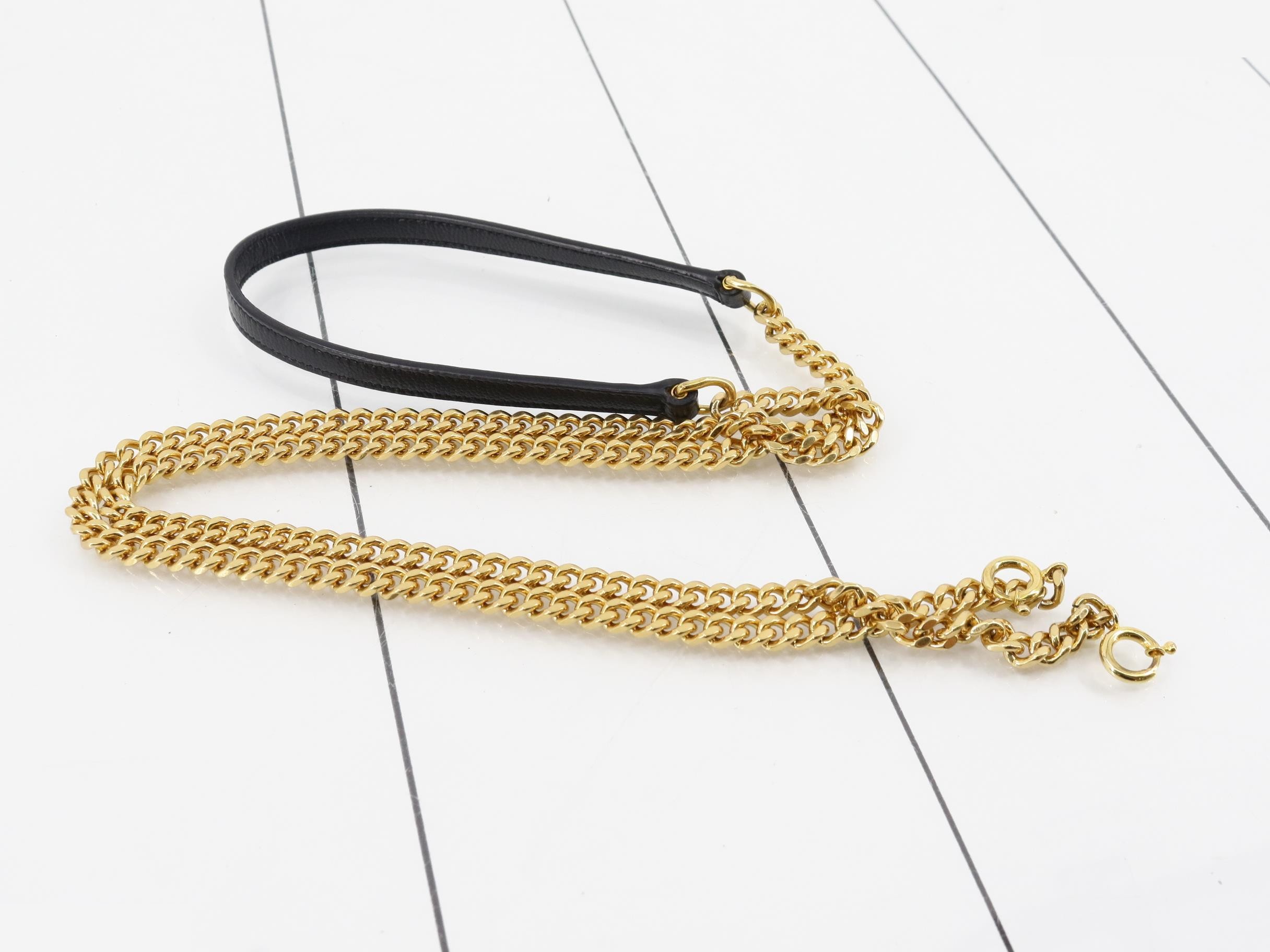 Cassandra Chain Wallet Shoulder Bag — view 5