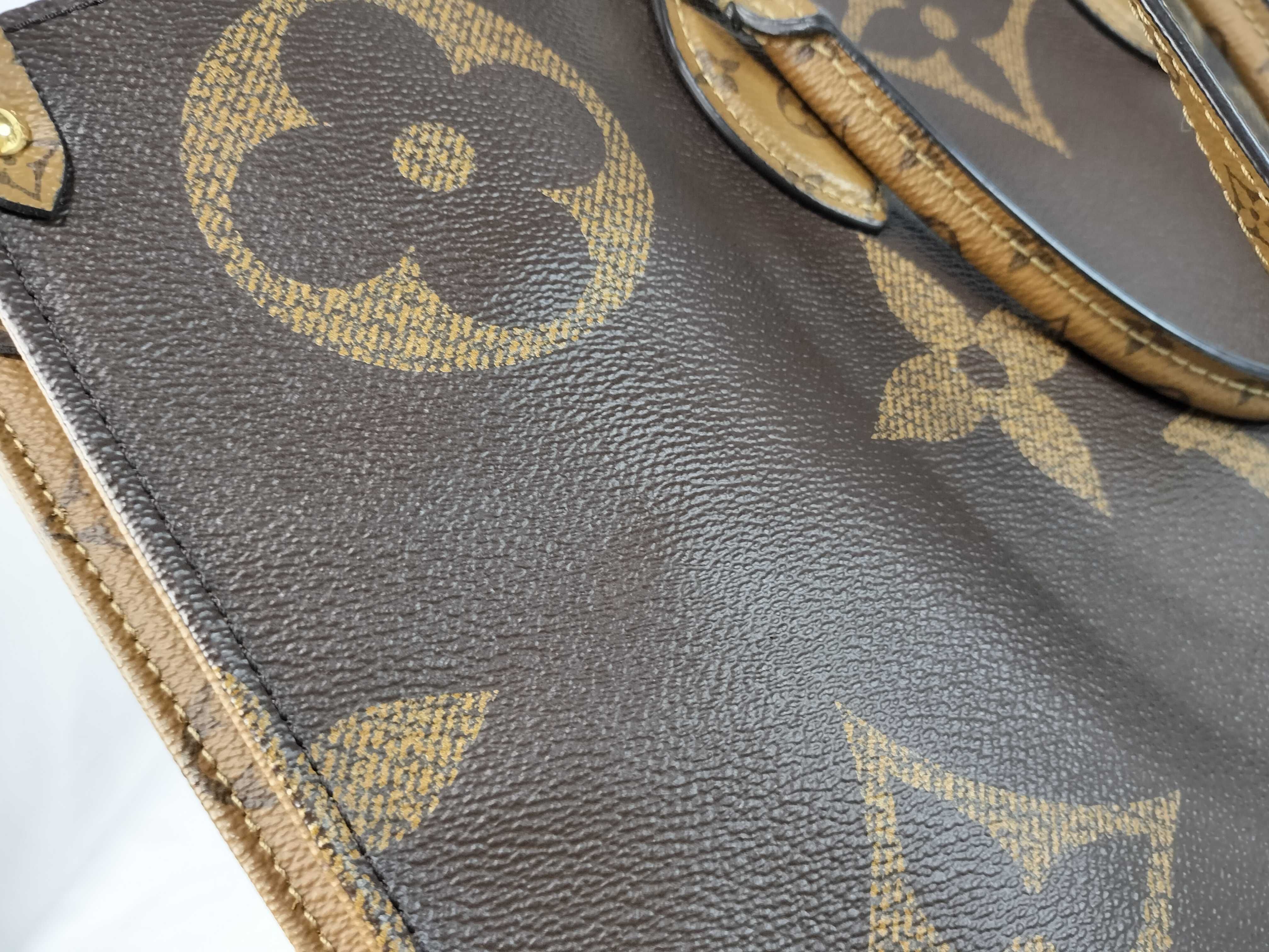 OnTheGo GM Tote Bag — view 14