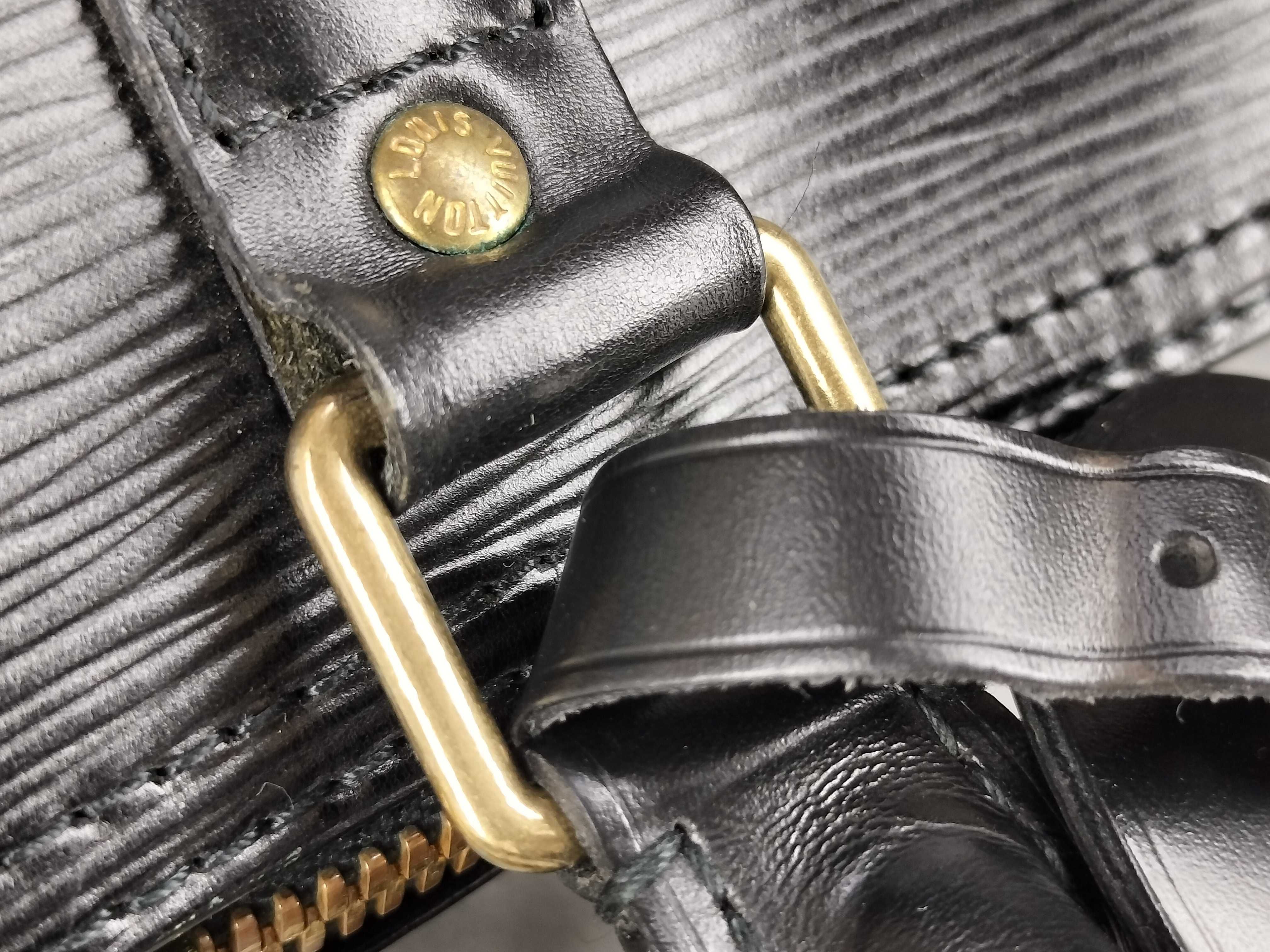 Epi Keepall 45 Noir VI1924 Boston Bag — view 6
