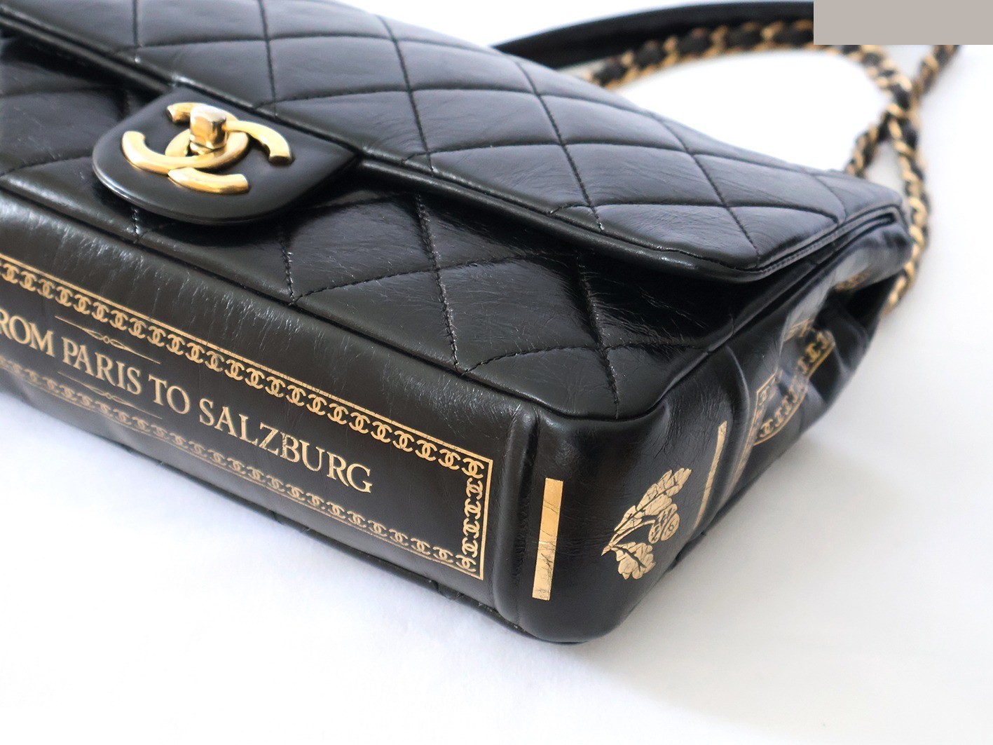 Matelassé Vintage Calf Double Chain Shoulder Bag, Black — view 4