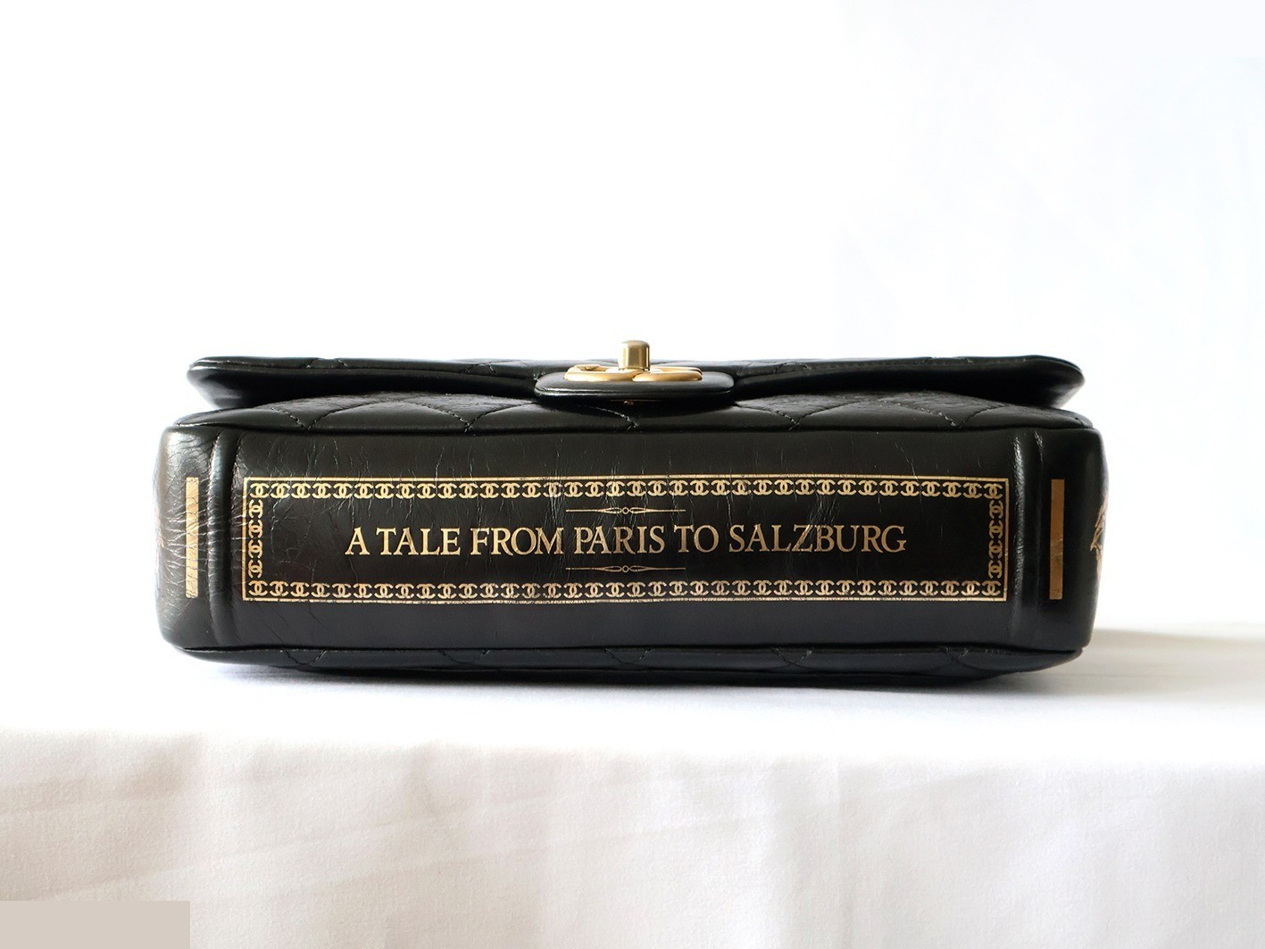Matelassé Vintage Calf Double Chain Shoulder Bag, Black — view 5