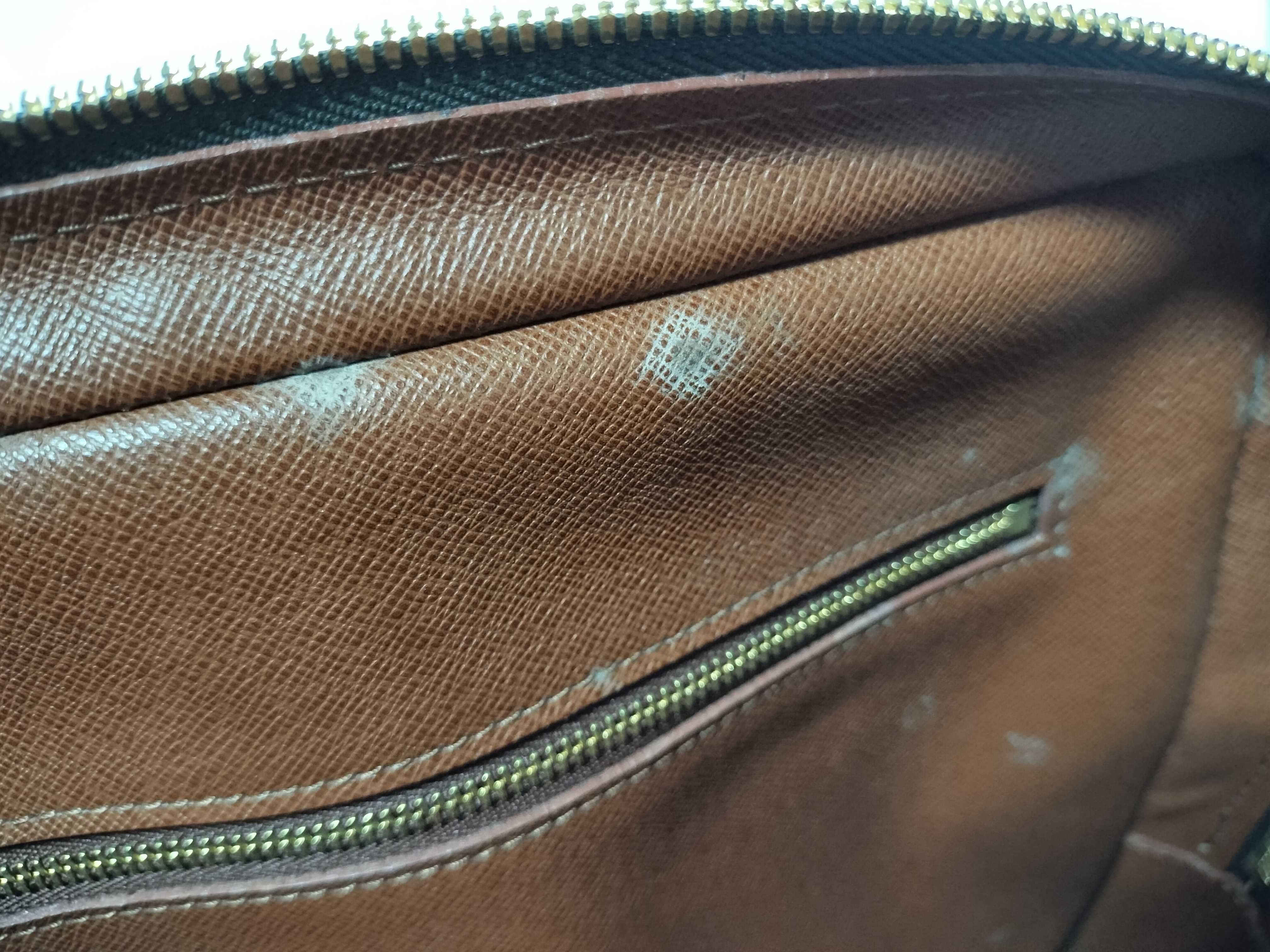 Monogram M40226 Porte Documents Voyage Business Bag — view 13