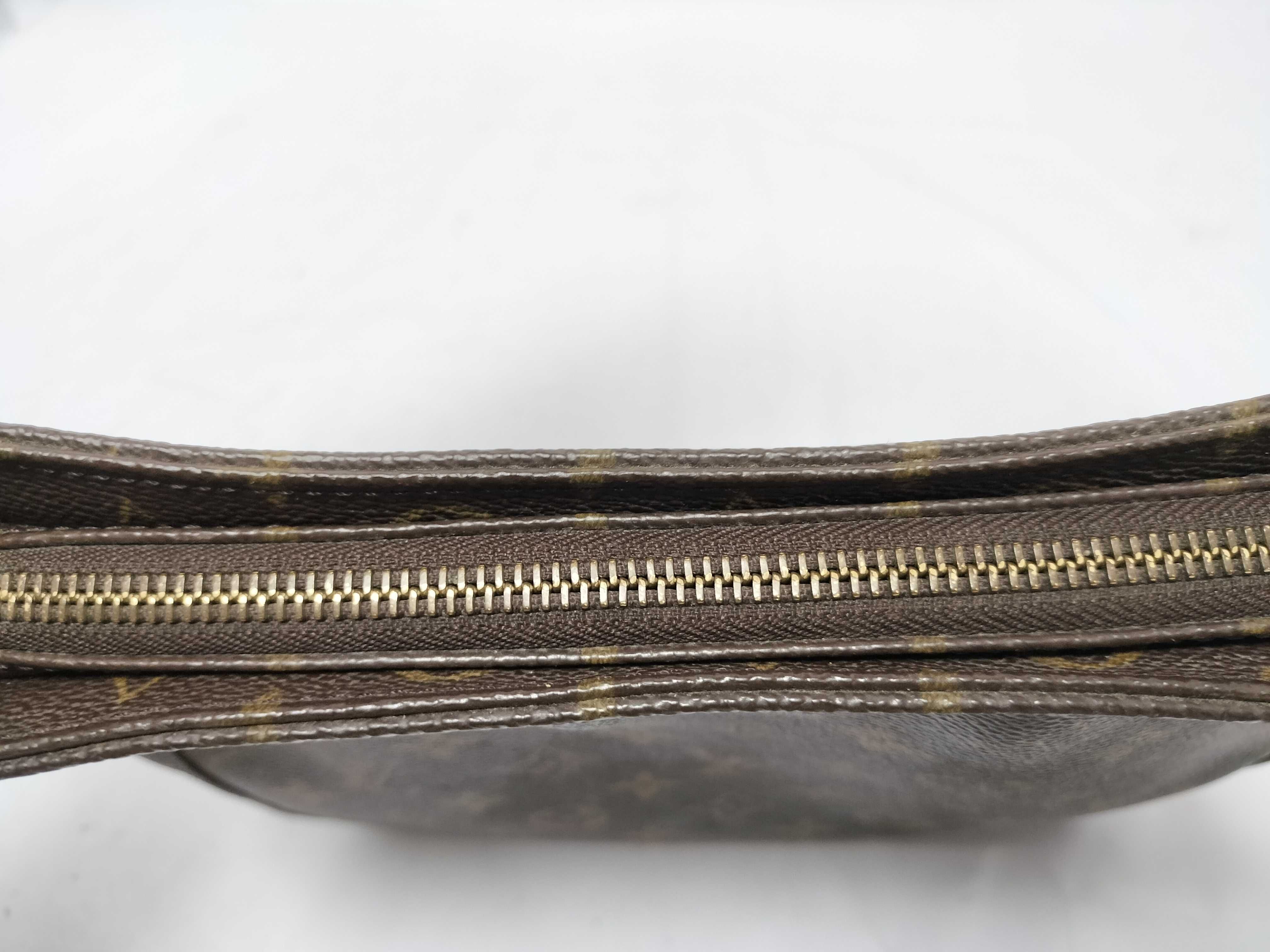 Monogram Looping MM M51146 FL1010 Monogram Shoulder Bag — view 6