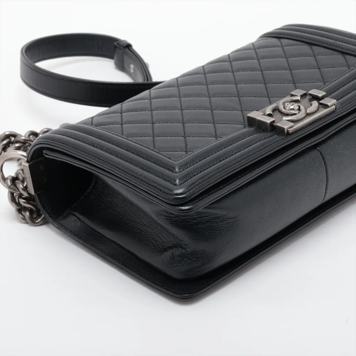 Boy Chanel 25 Caviar Skin Chain Shoulder Bag, Black with Gunmetal Hardware, 26078328, Serial Number 26, A67086 — view 4