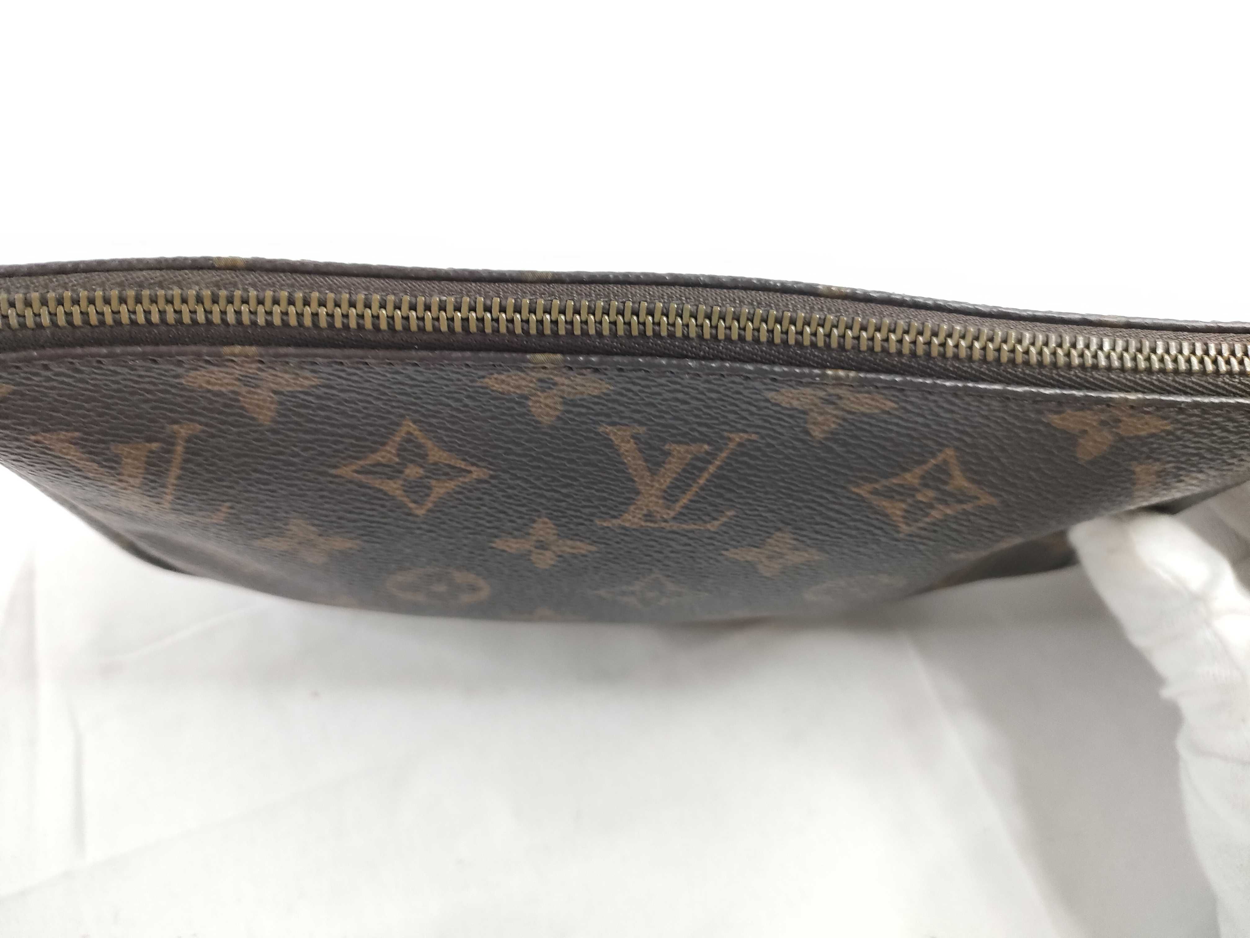 Monogram Pochette Accessoires M51980 Pouch — view 7