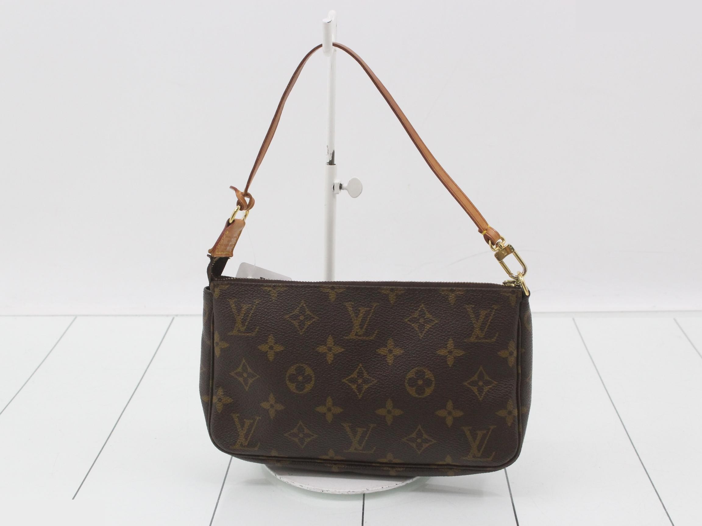 Pochette Accessoires (old model) — view 2