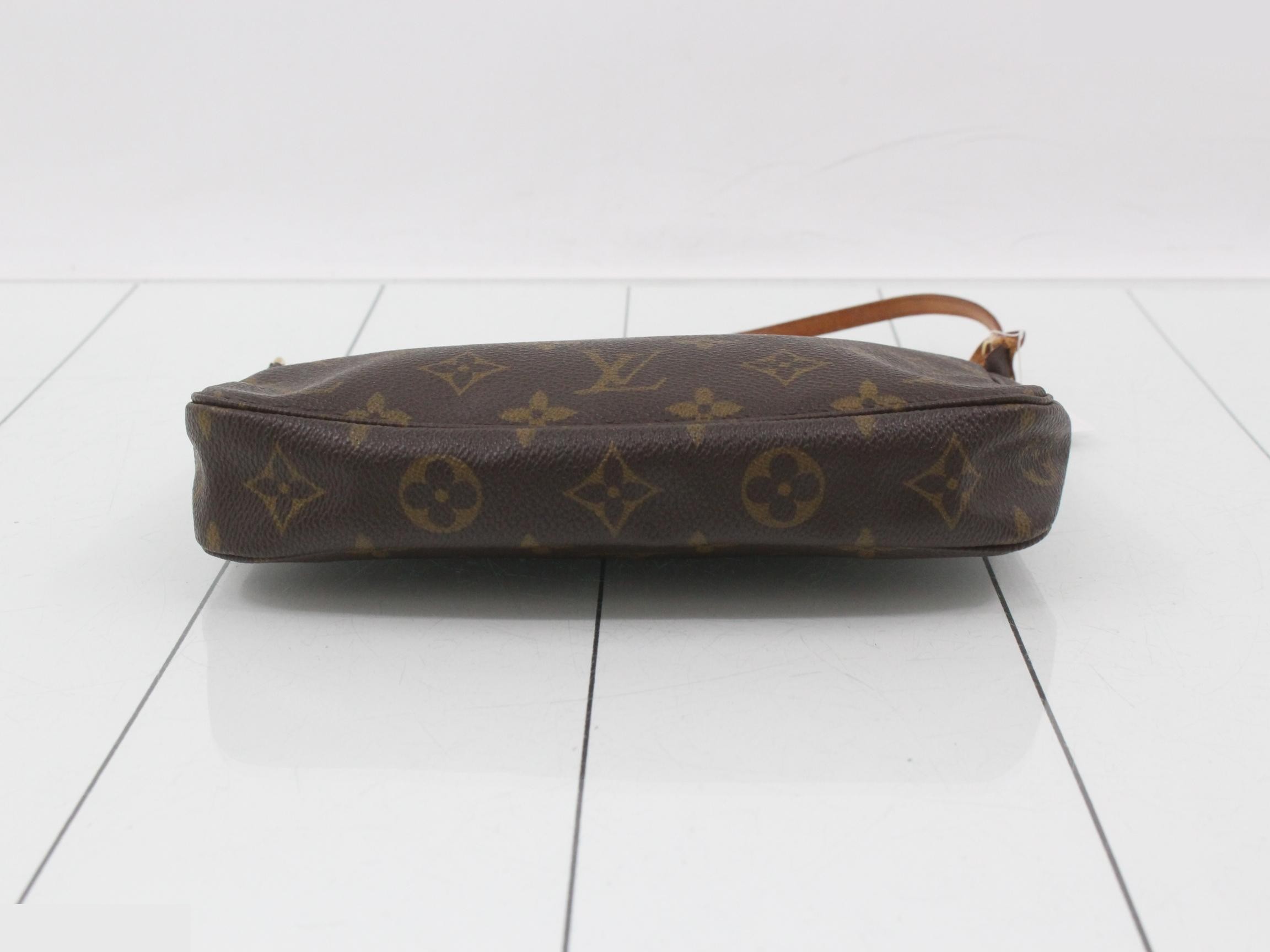 Pochette Accessoires (old model) — view 3