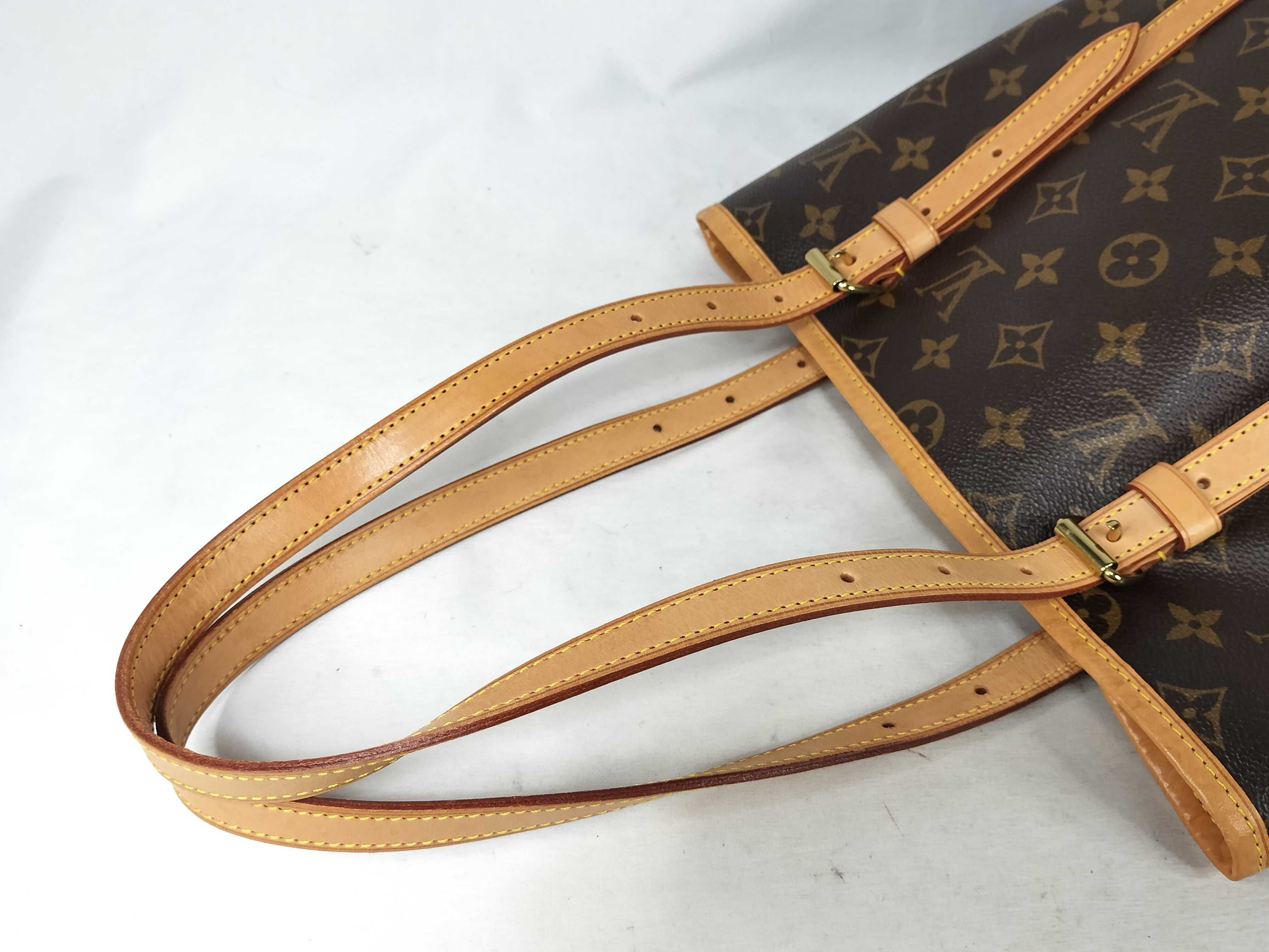 Monogram Tote Bag Monogram Bucket GM M42236 LV Pouch Shoulder Bag — view 3