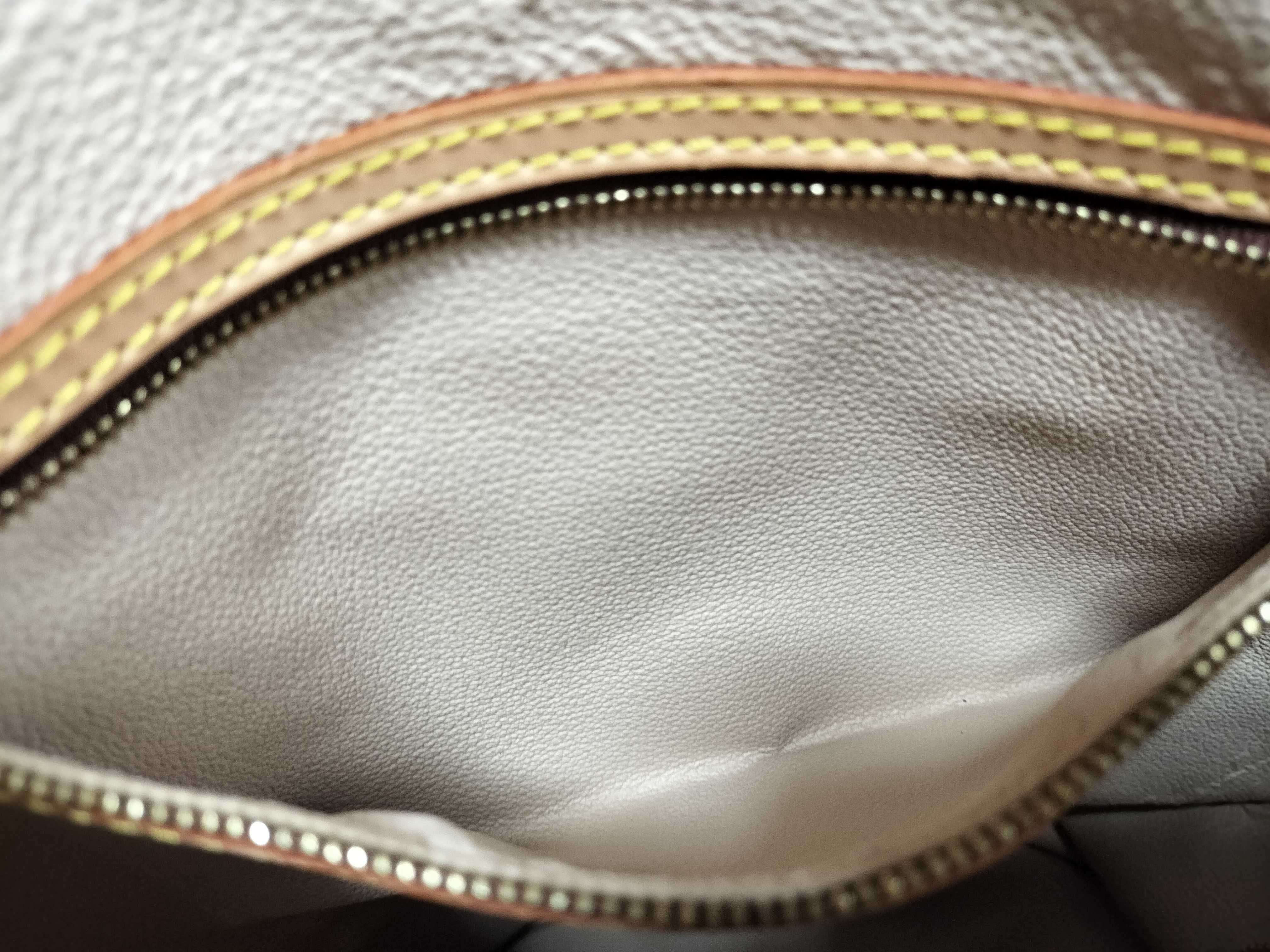Monogram Tote Bag Monogram Bucket GM M42236 LV Pouch Shoulder Bag — view 10