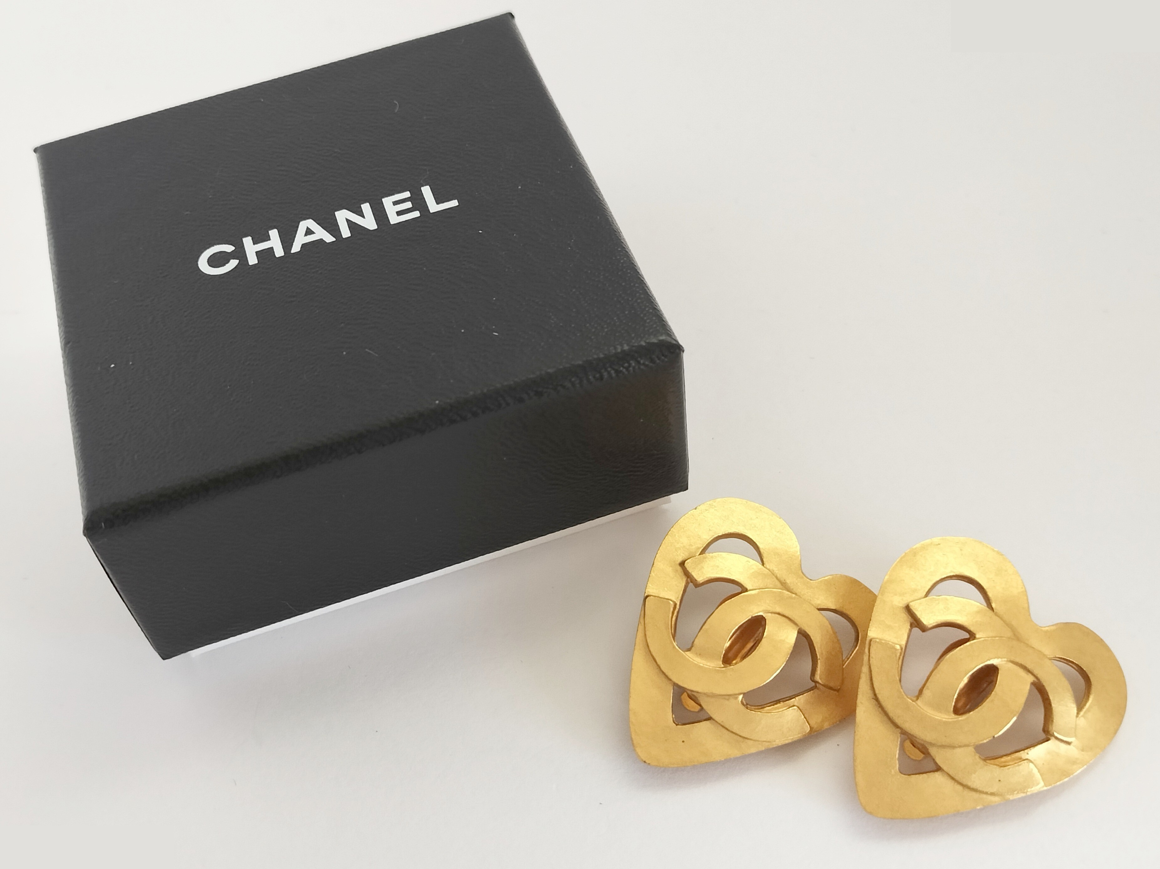 Coco Heart Gold Earrings — view 2
