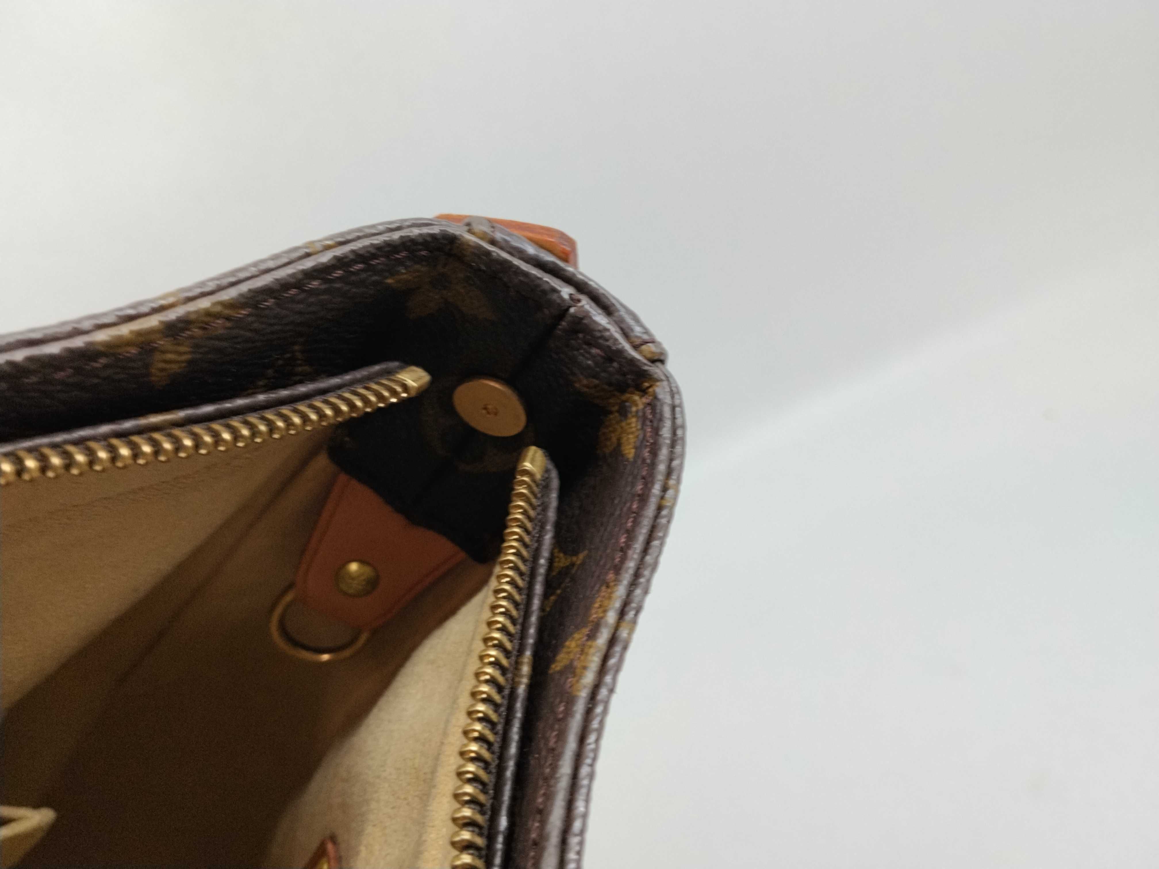 Monogram M51145 Looping GM Shoulder Bag — view 11