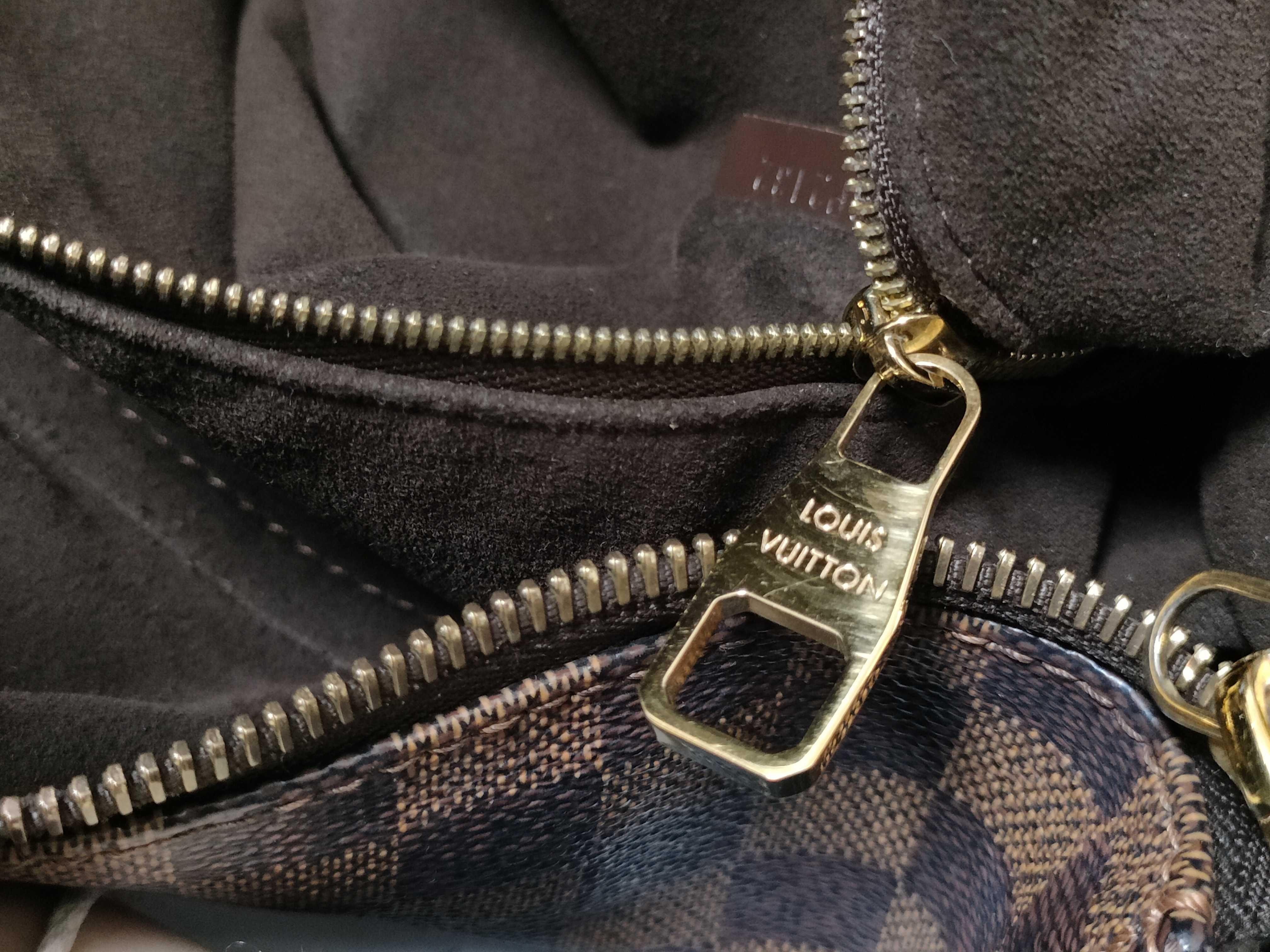 Damier Portobello PM Shoulder Bag — view 15