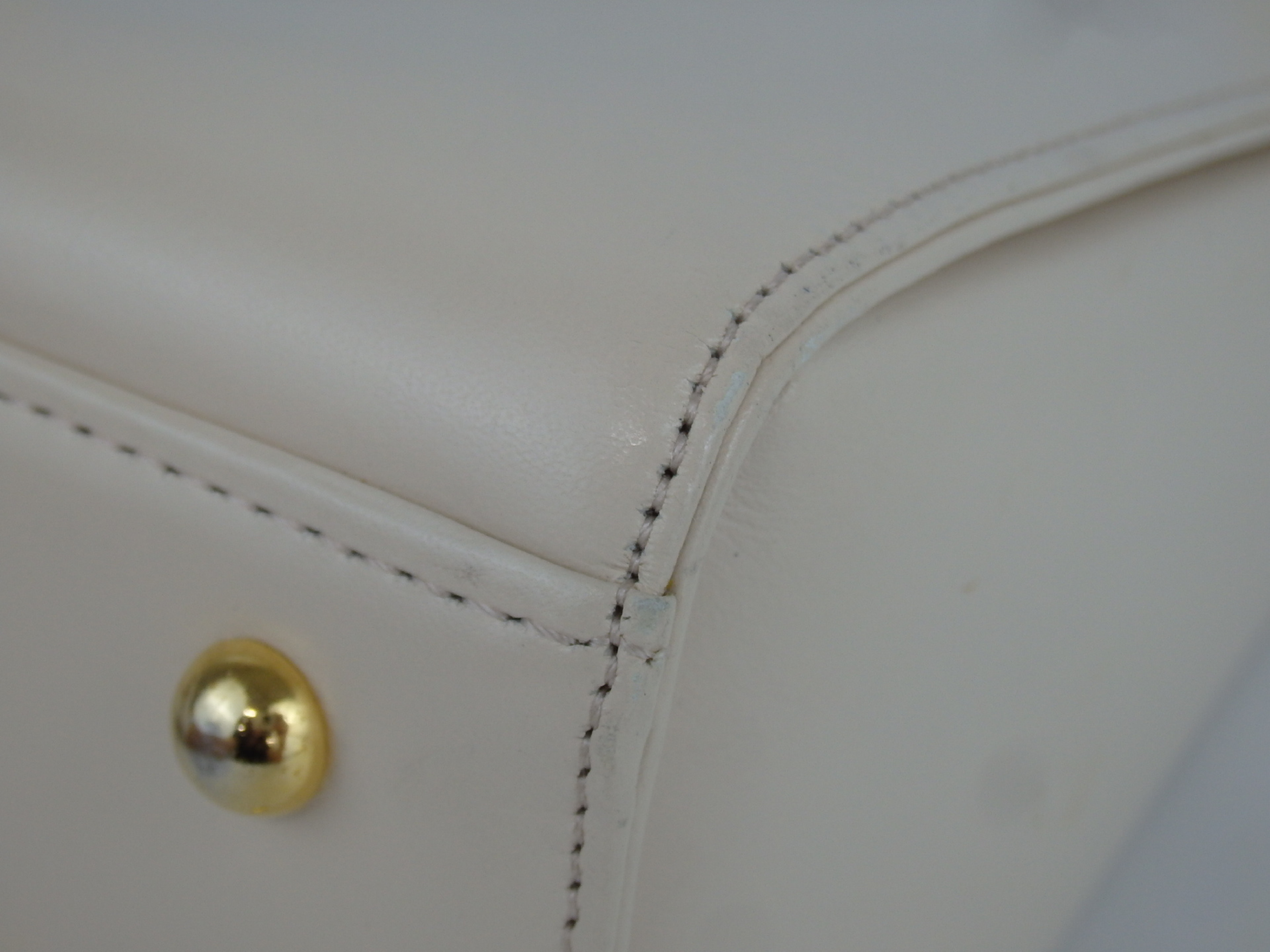 handbag — view 8
