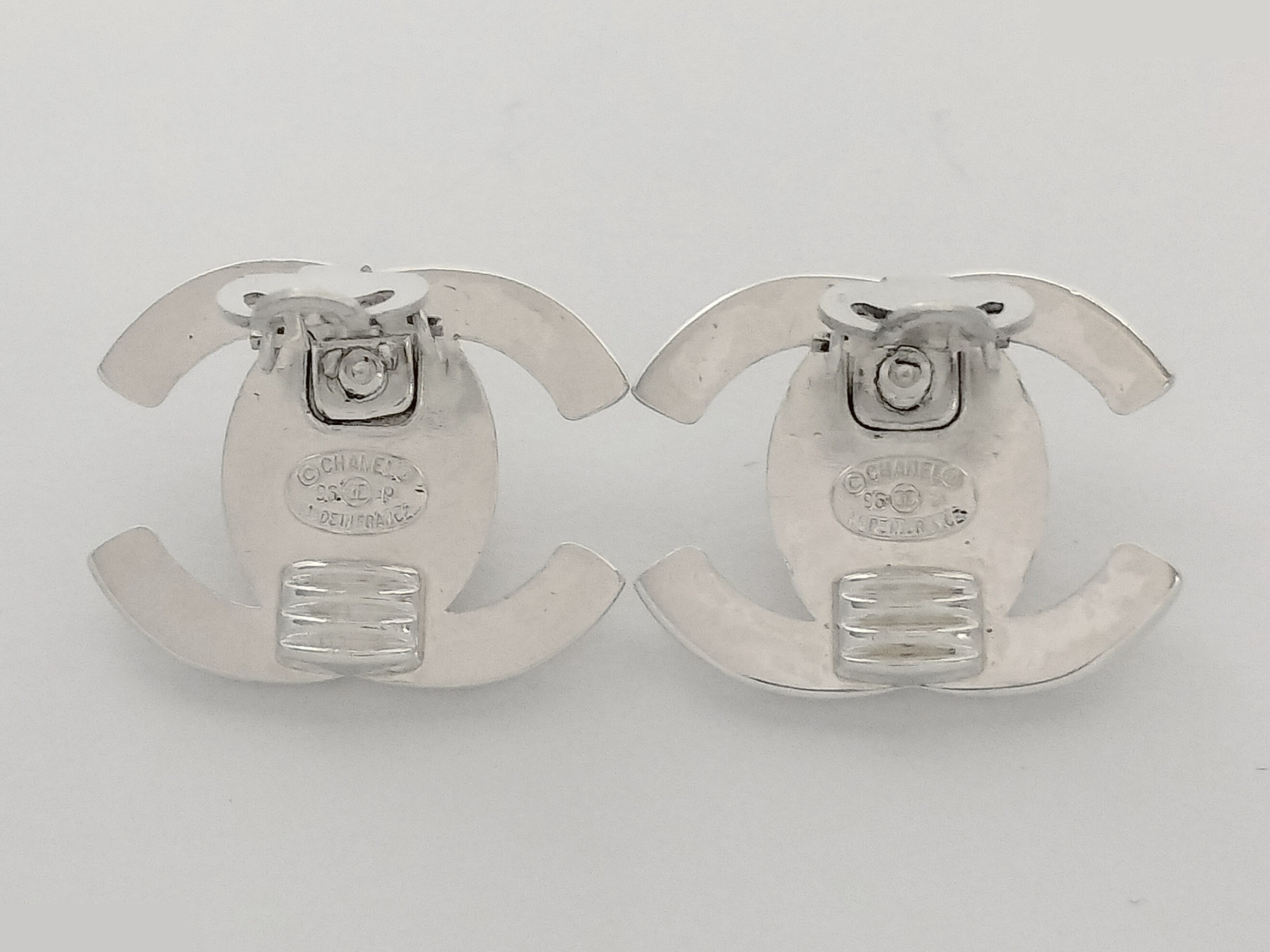 Coco Turnlock Silver Earrings — view 2