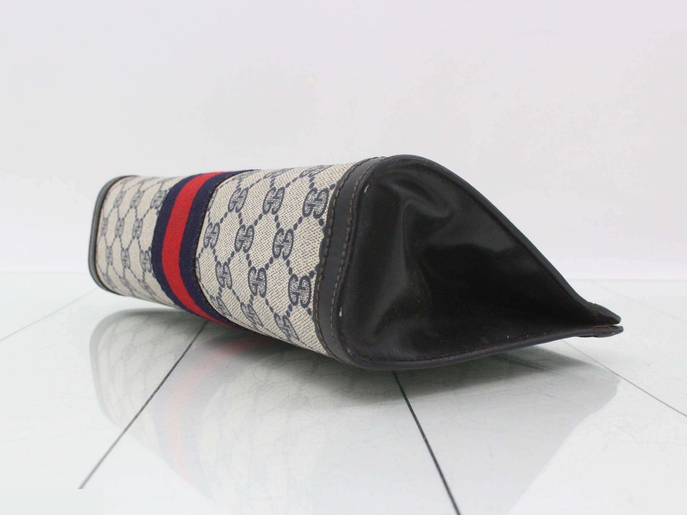 GG Supreme Sherry Line Clutch Bag — view 6