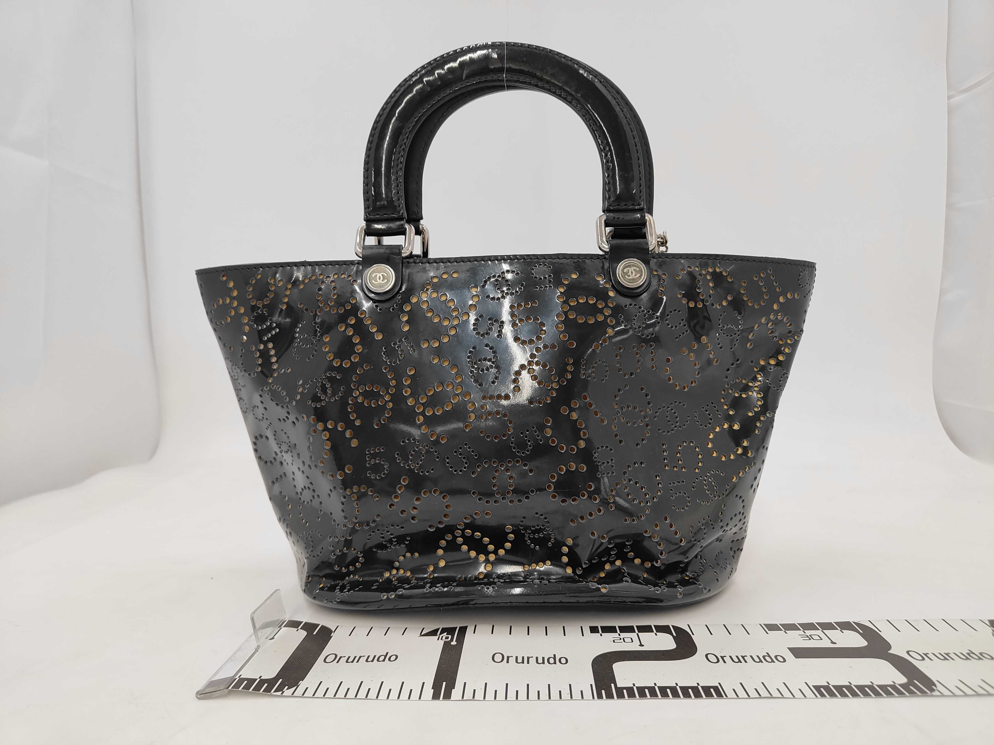Coco Mark Patent Leather Handbag Tote Bag (with serial number sticker) — view 2