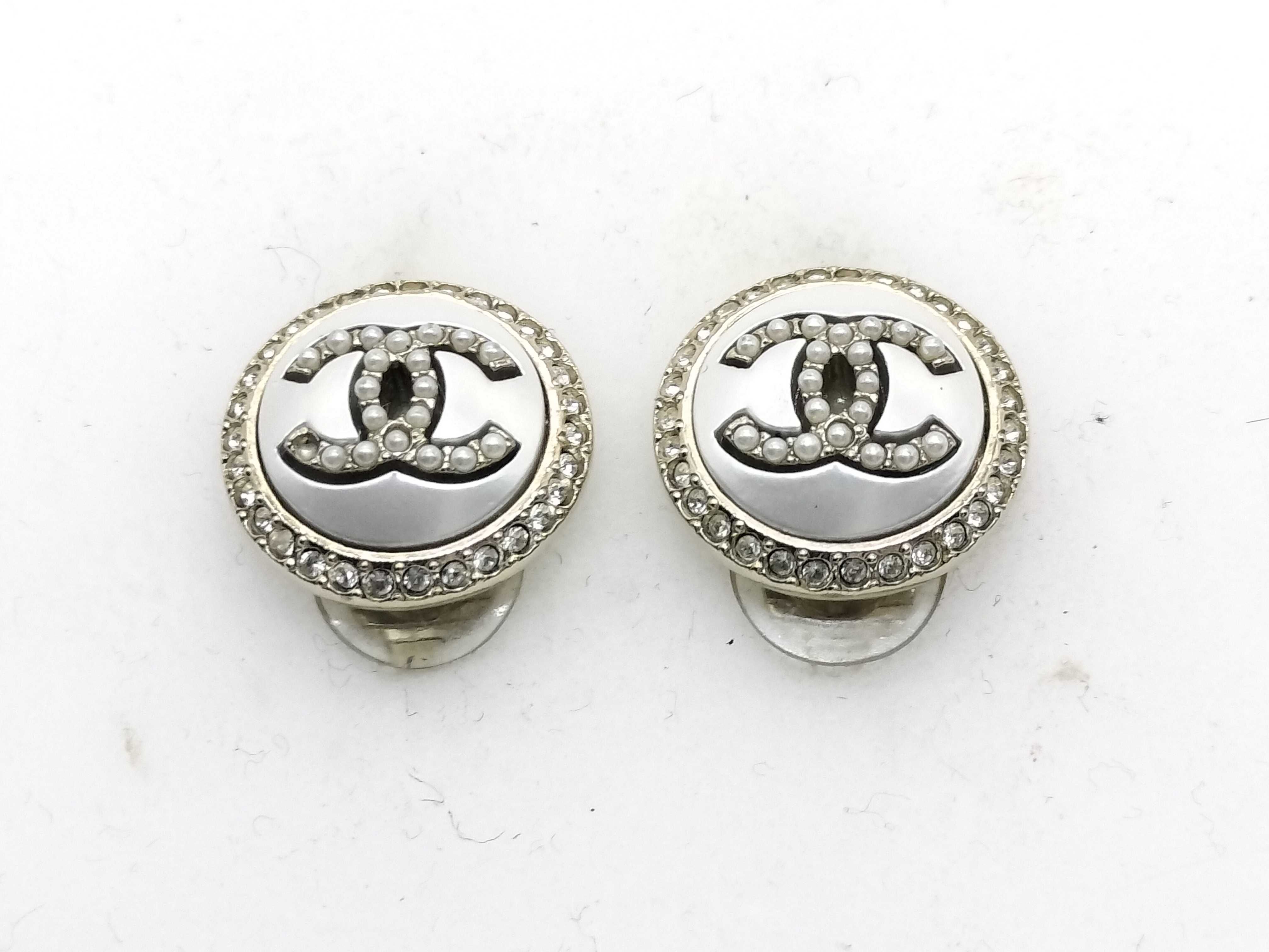 C20K earring set earrings