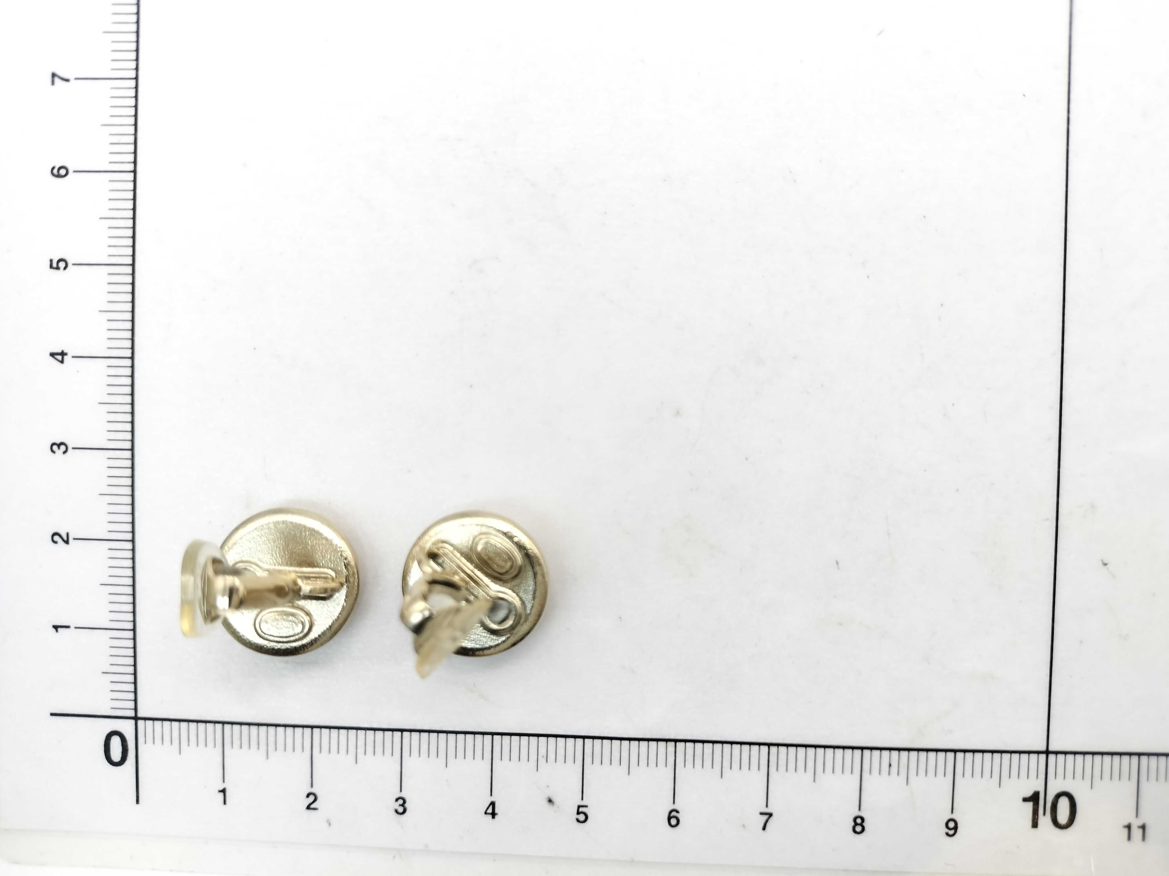 C20K earring set earrings — view 8