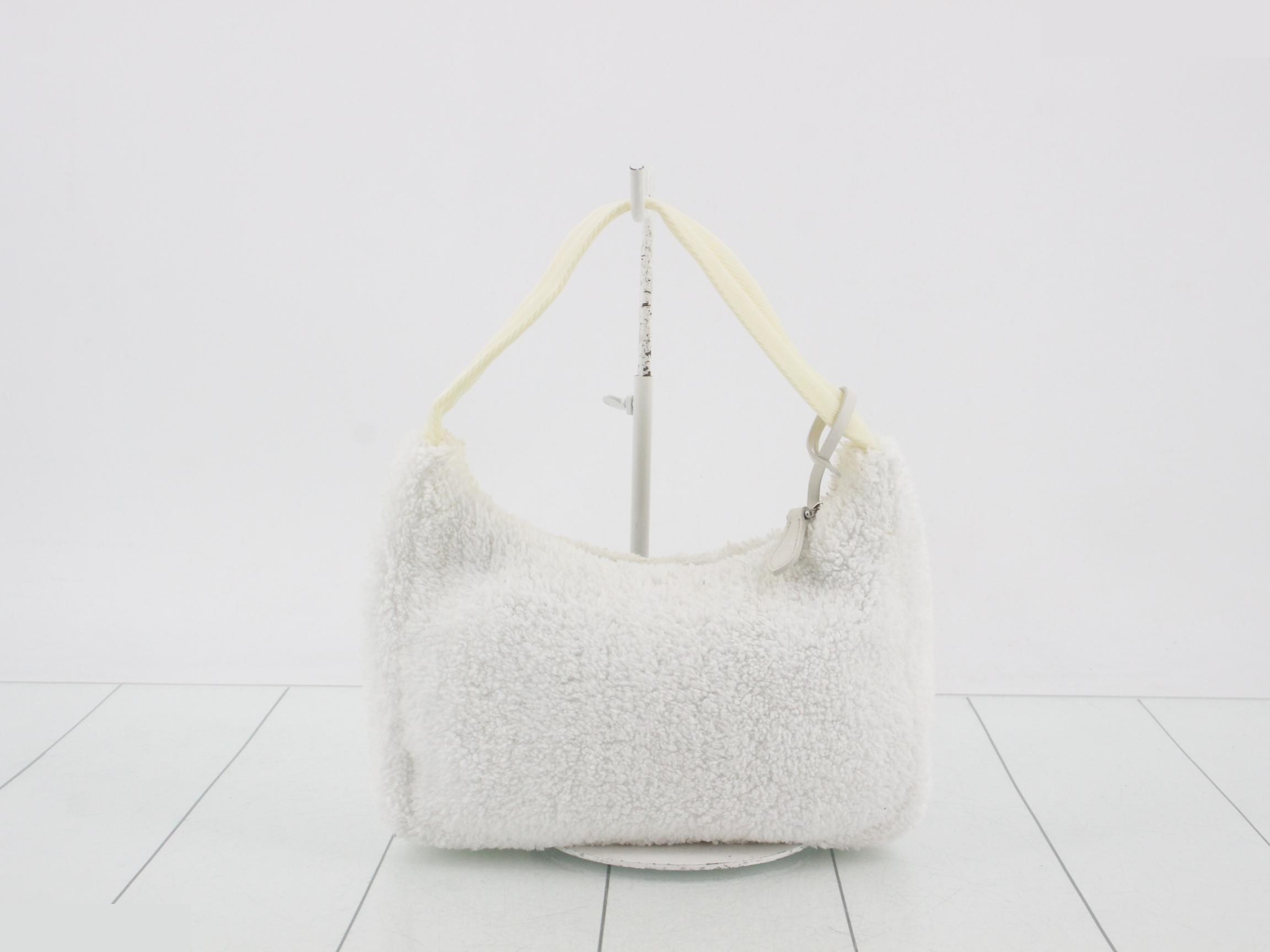 Re-Edition 2000 Pile Handbag, White — view 2