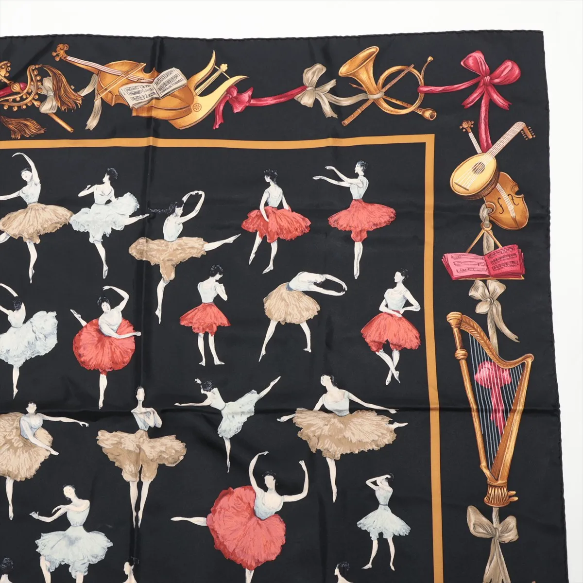 Carre 90La Dance Ballet Dancer Scarf Silk Black Thread Fuzzing — view 3