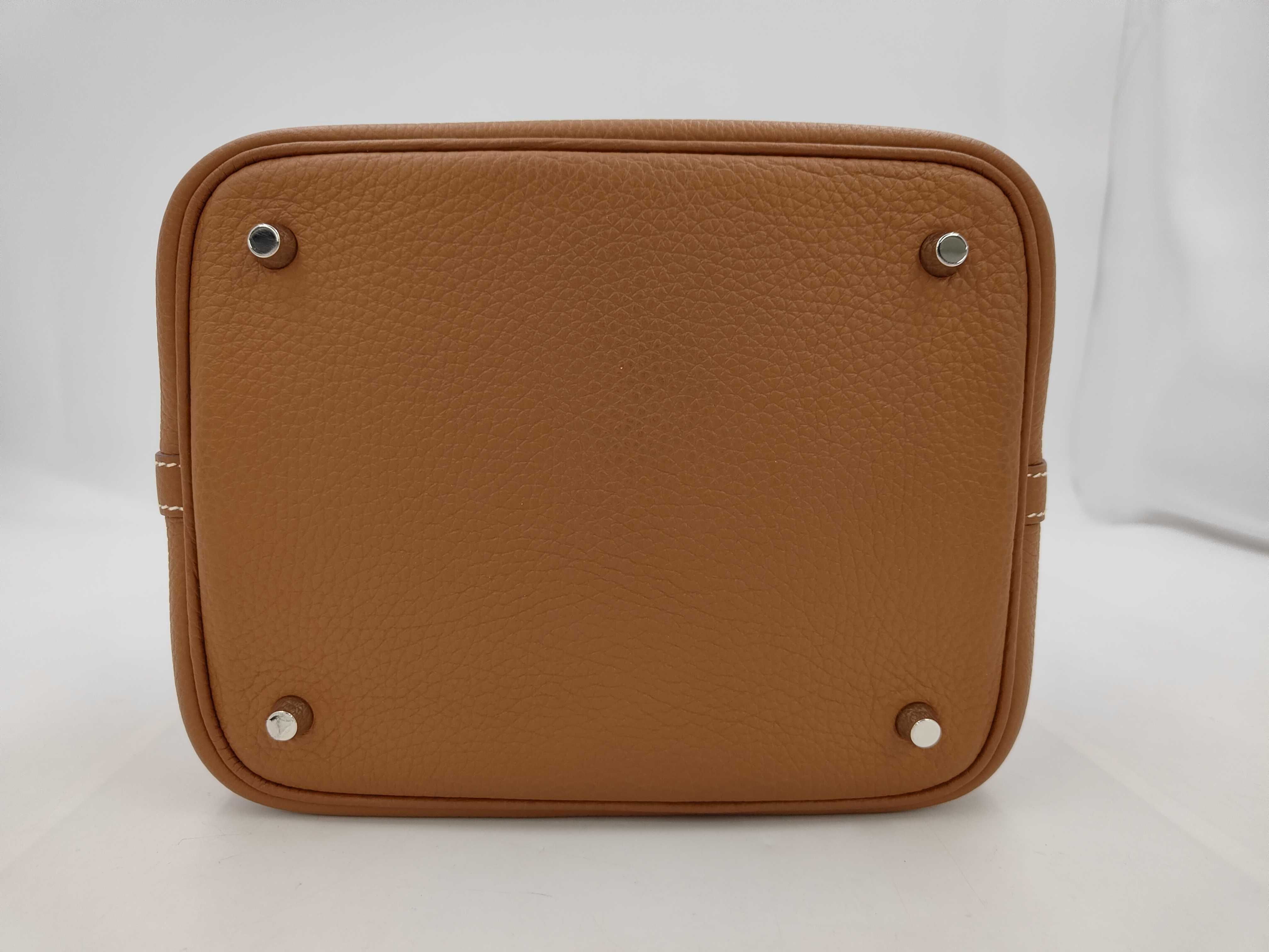Picotin Lock MM (U stamp) - Includes key, keychain, dust bag, and handbag. — view 3