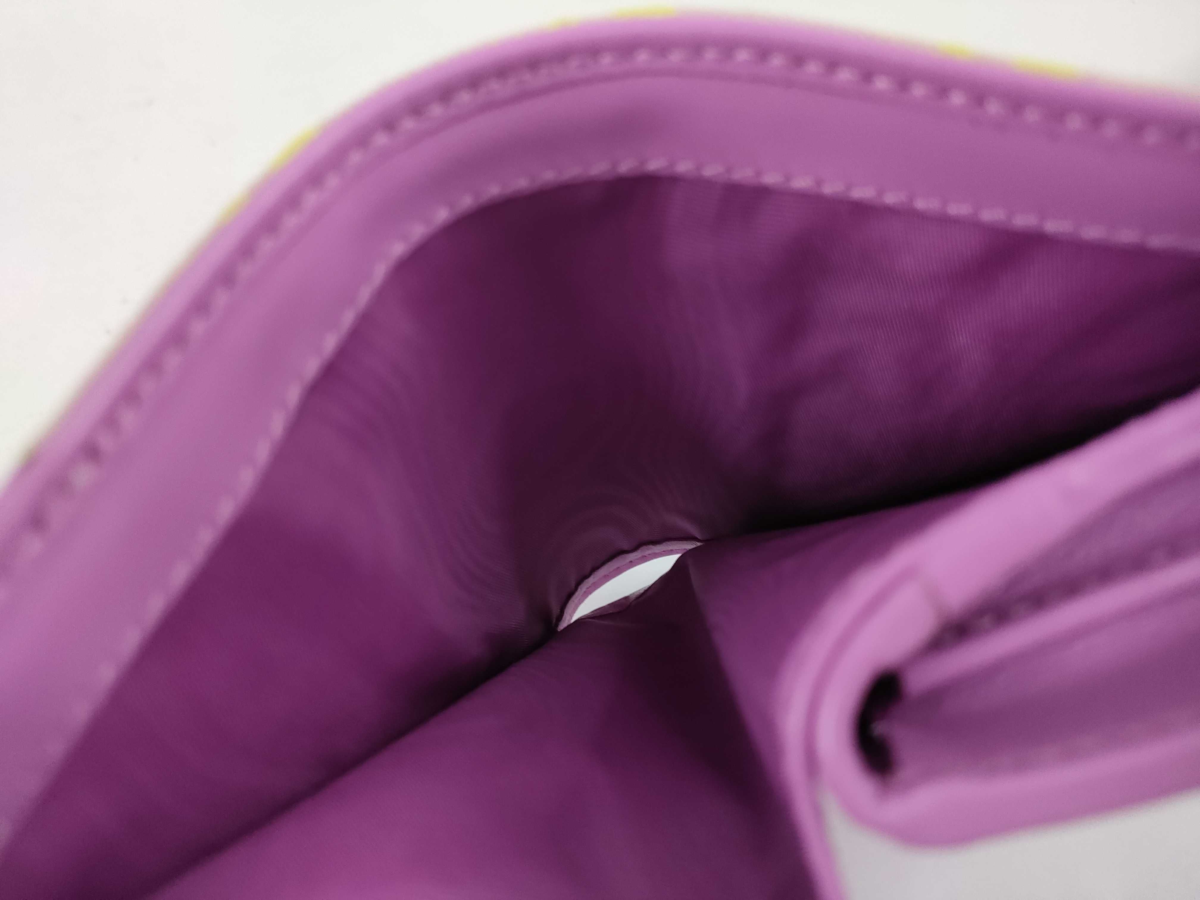 GG Marmont Bi-fold Wallet — view 10