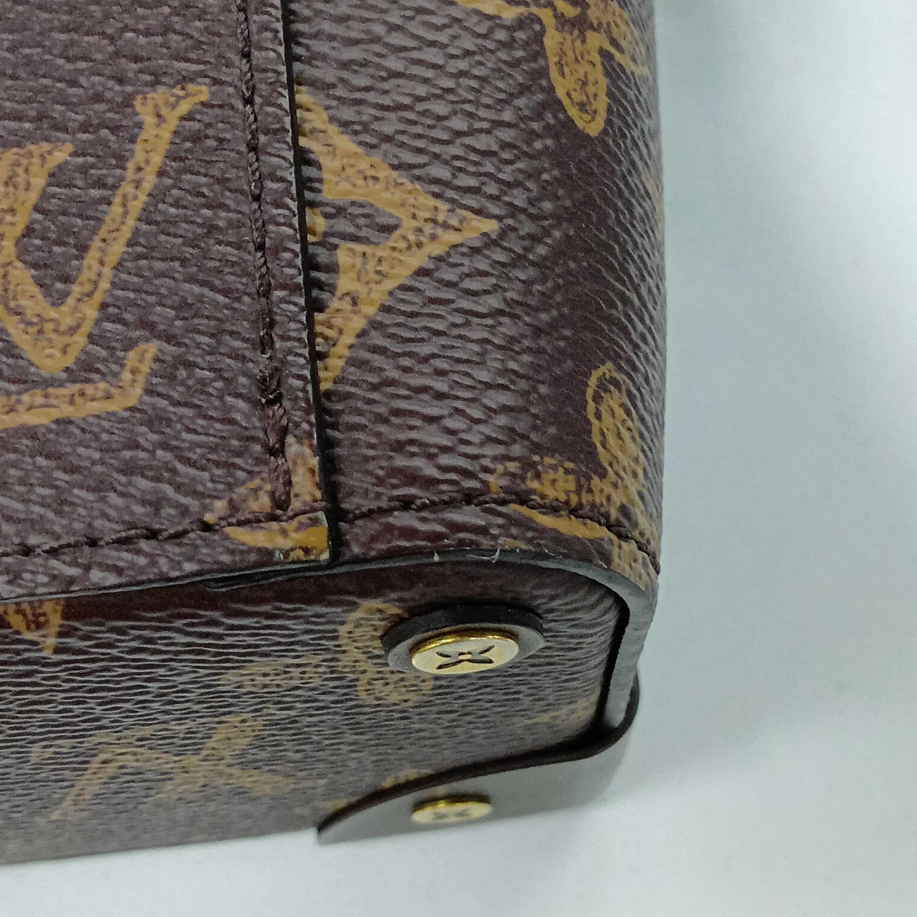 Monogram No.7 Vertical Box Trunk M59664 Brown (RFID detected) — view 15