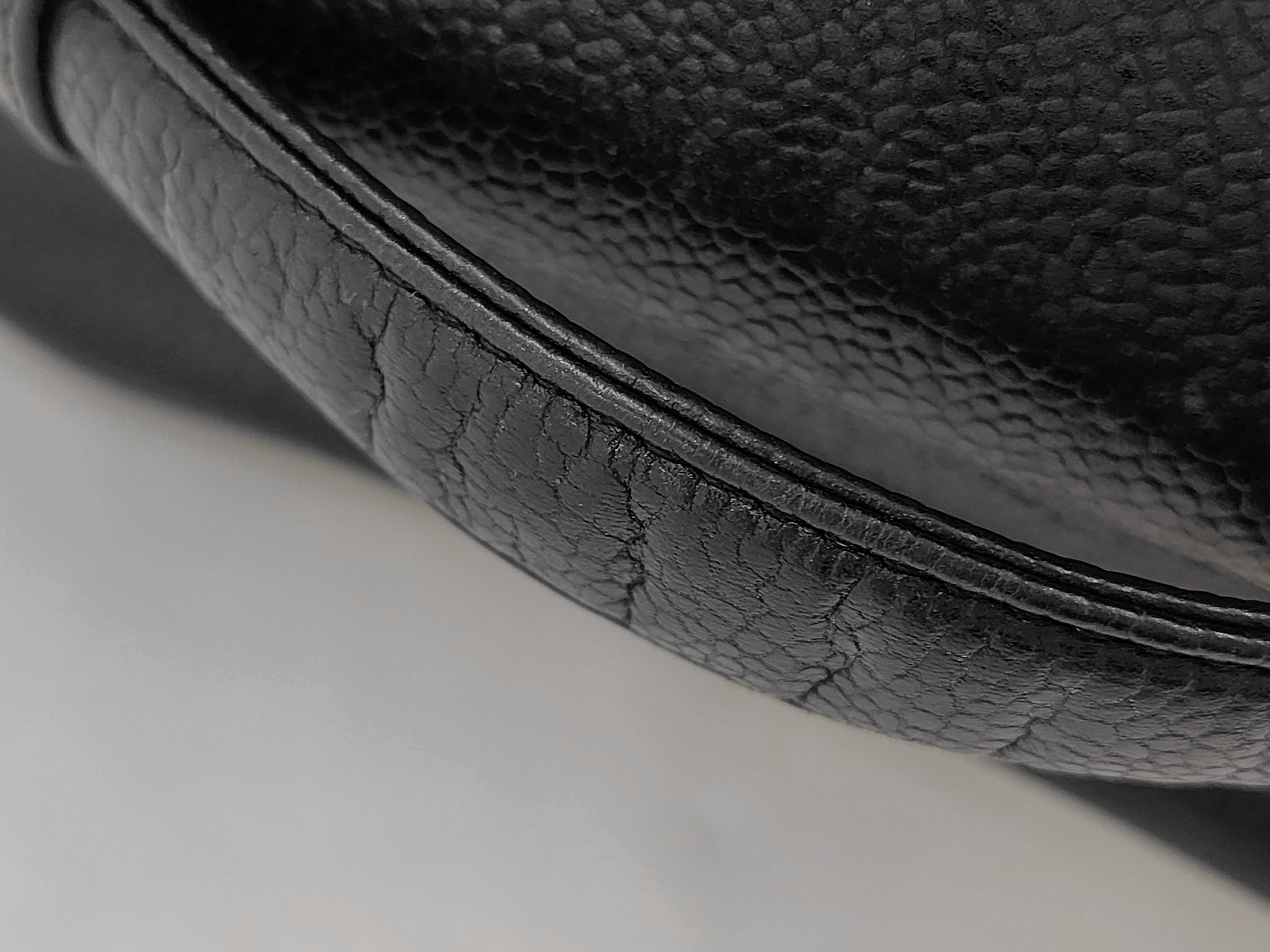 Caviar Skin Coco Mark Vanity Bag — view 6