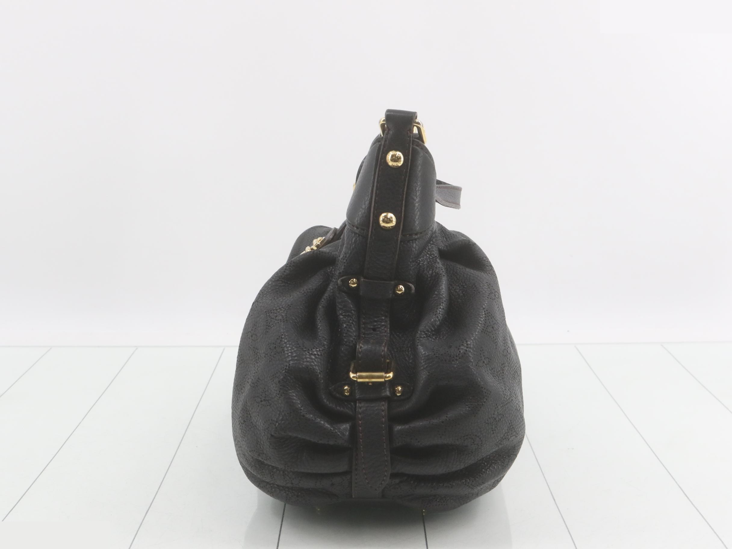 M95660 XS Noir — view 3