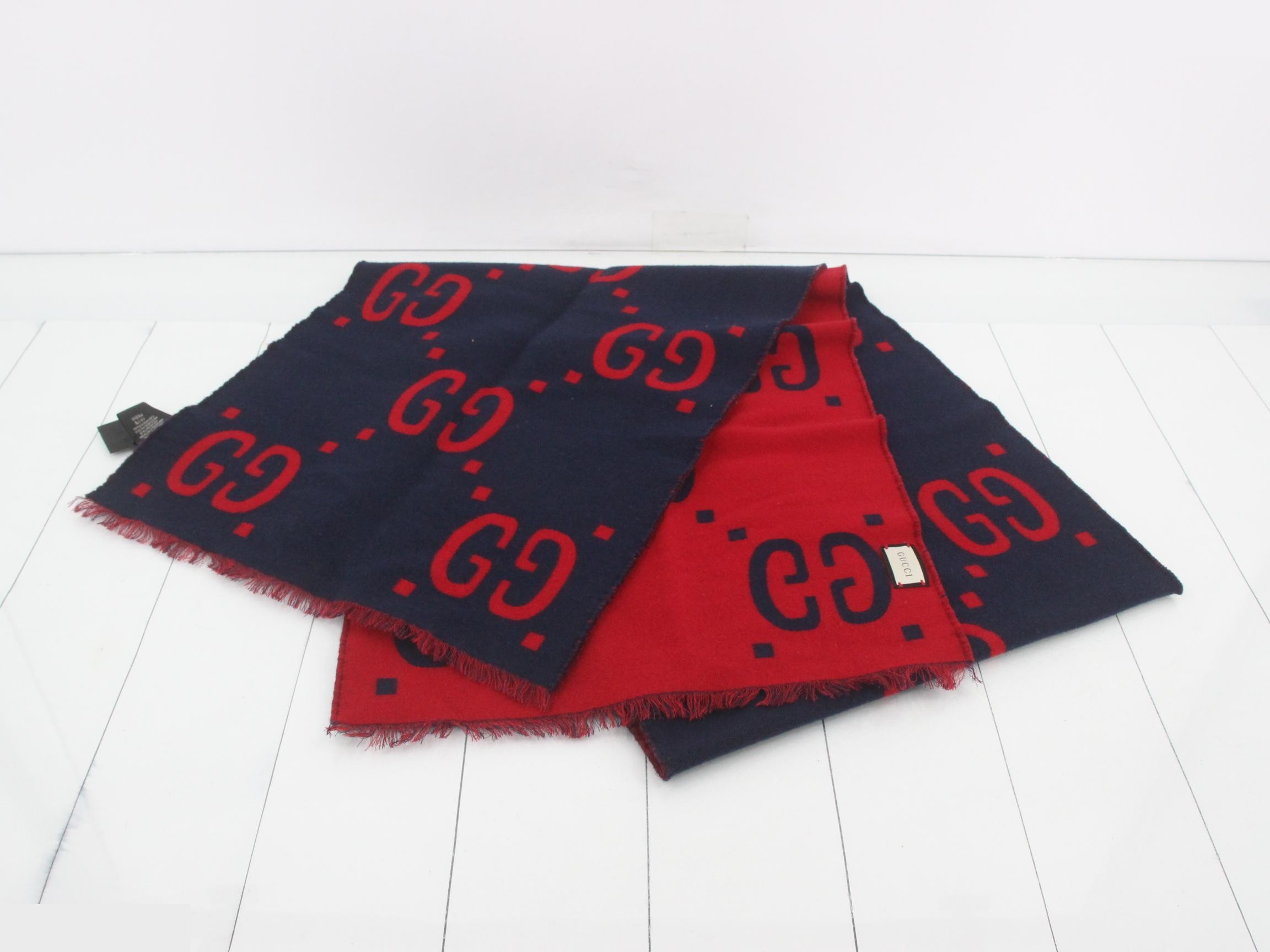 GG Stole with Tag — view 2