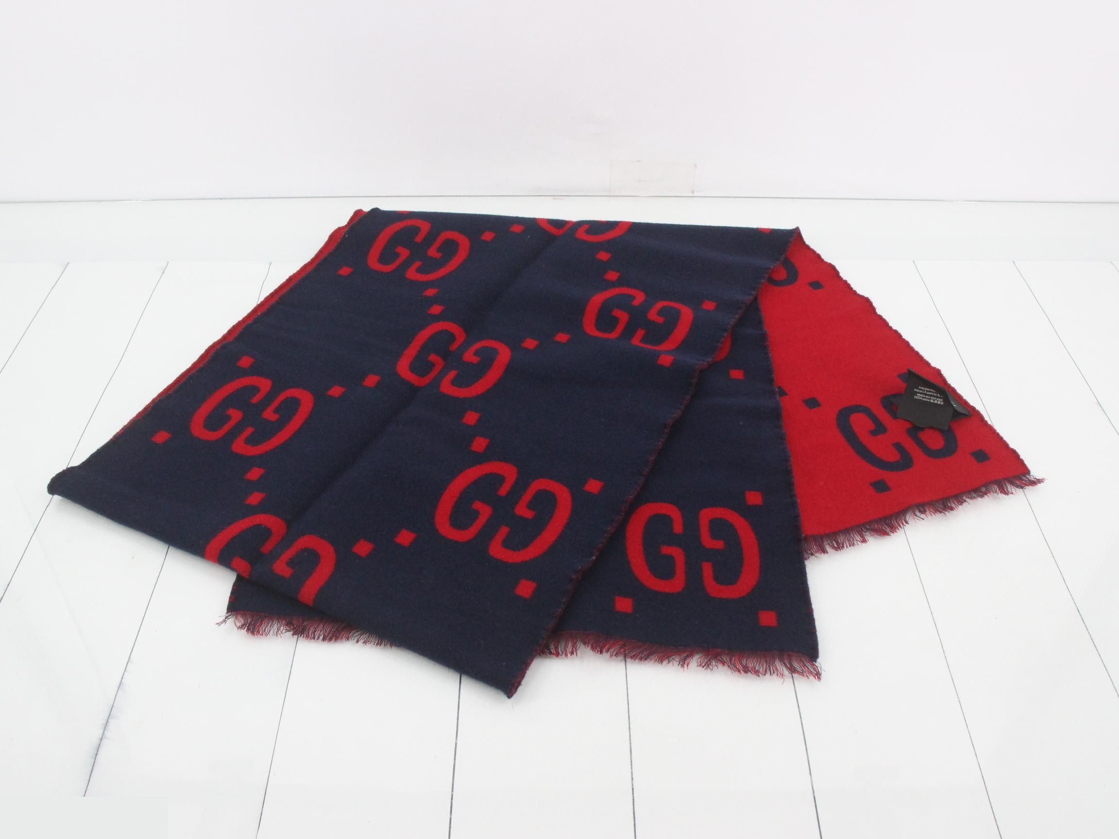 GG Stole with Tag — view 3