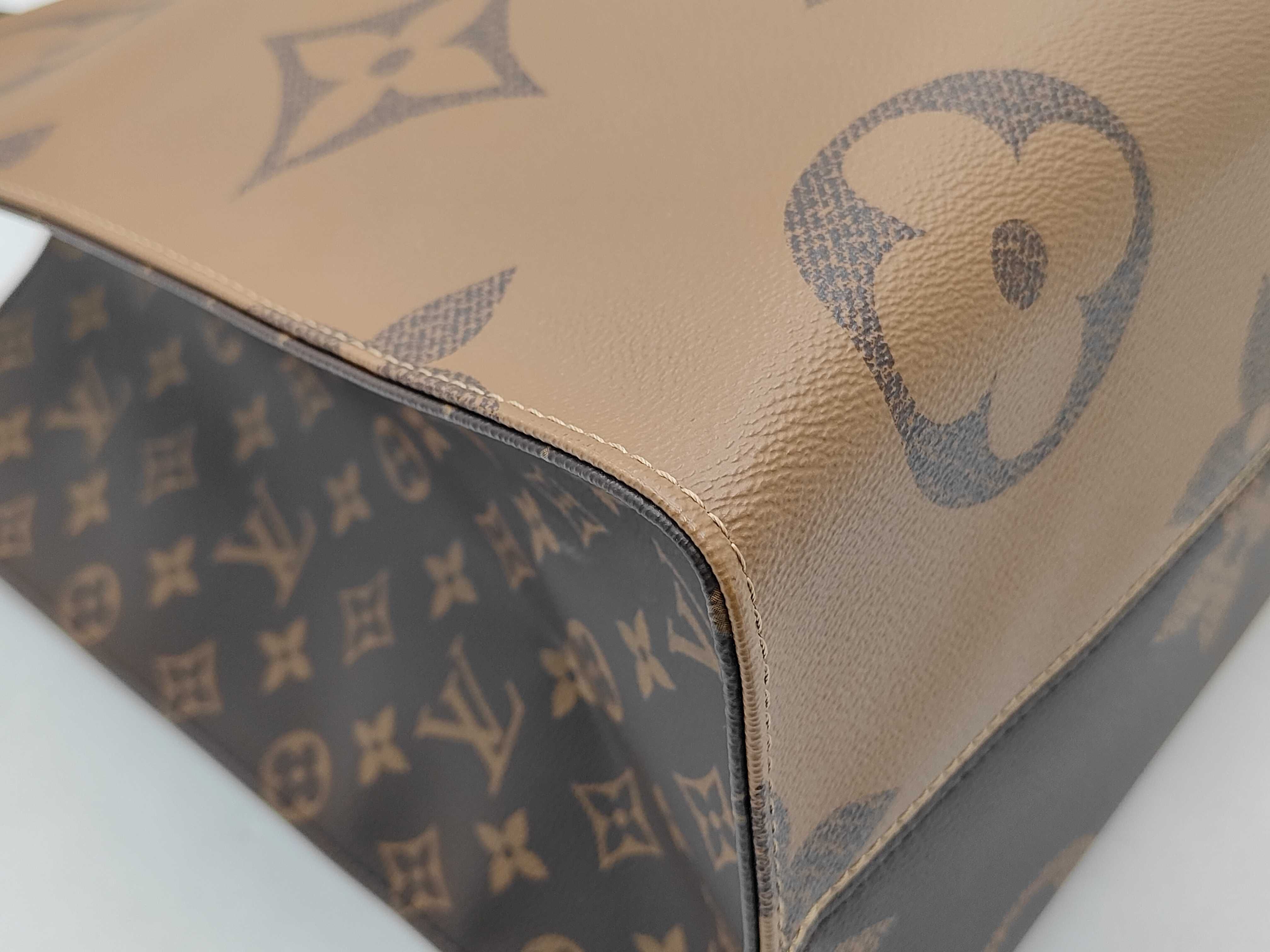 LV OnTheGo GM Tote Bag — view 3